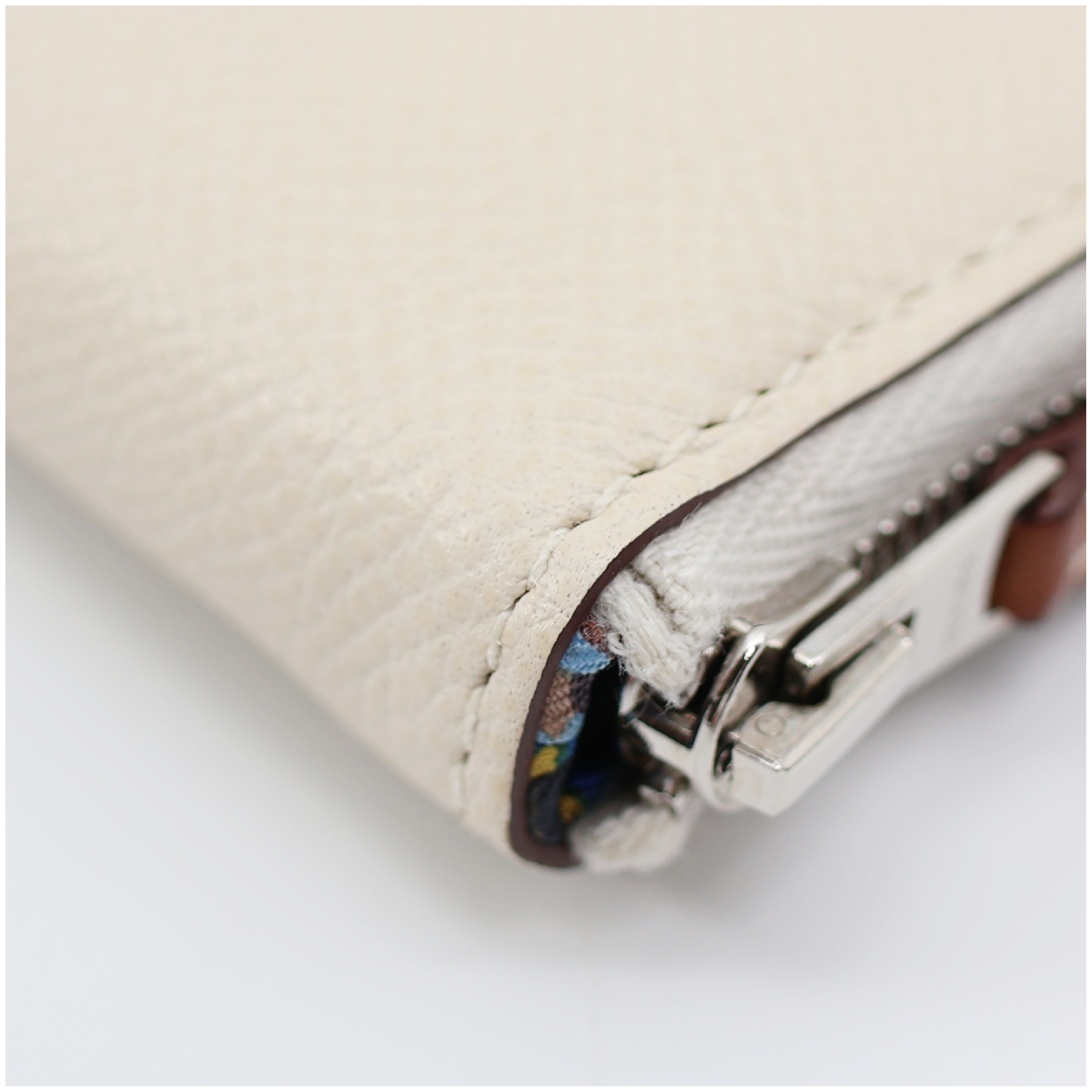 Azap Silk In Compact Nata Veau Epsom Leather Wallet, U Stamp, Box Included. — view 10