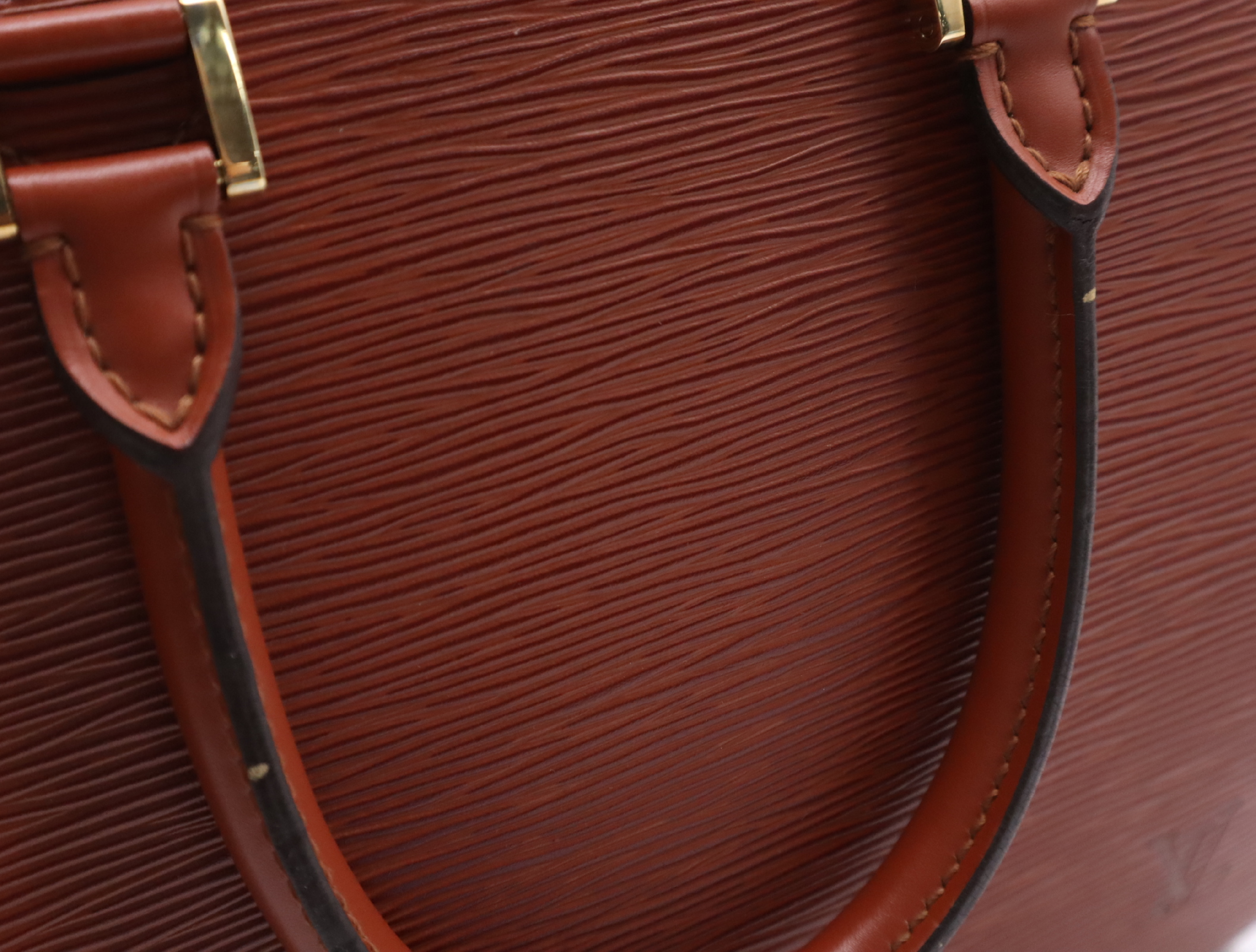 M52053 Epi Pont Neuf Kenya Brown Handbag — view 12