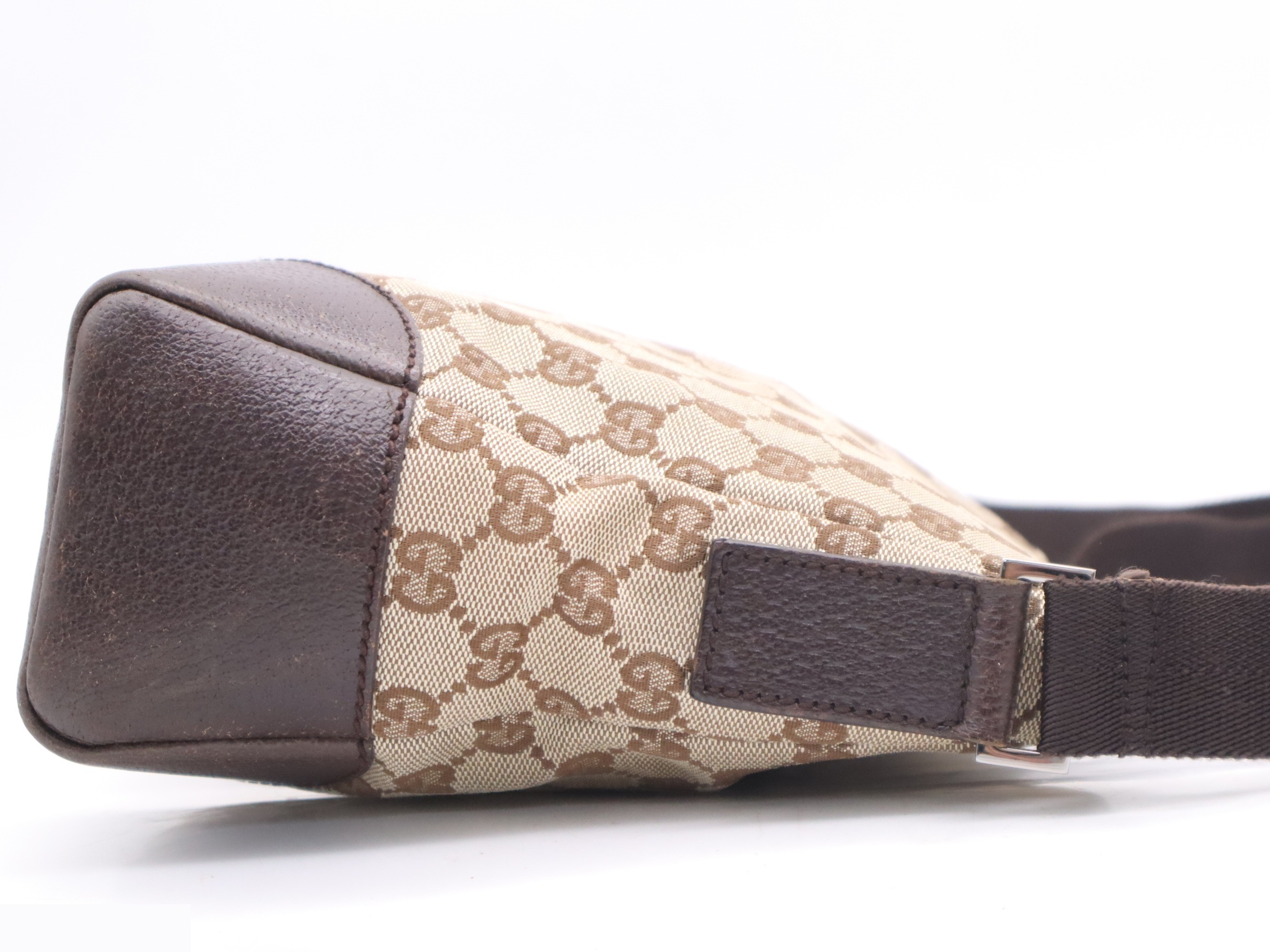 GG Canvas GG Pattern Shoulder Bag Beige Brown — view 5
