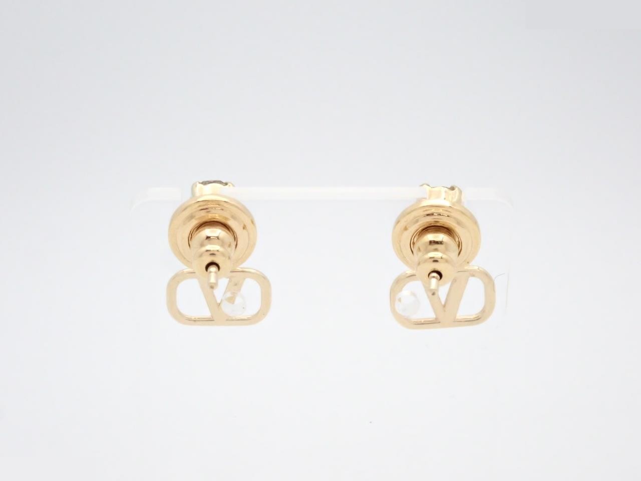 V logo rhinestone gold earrings — view 2