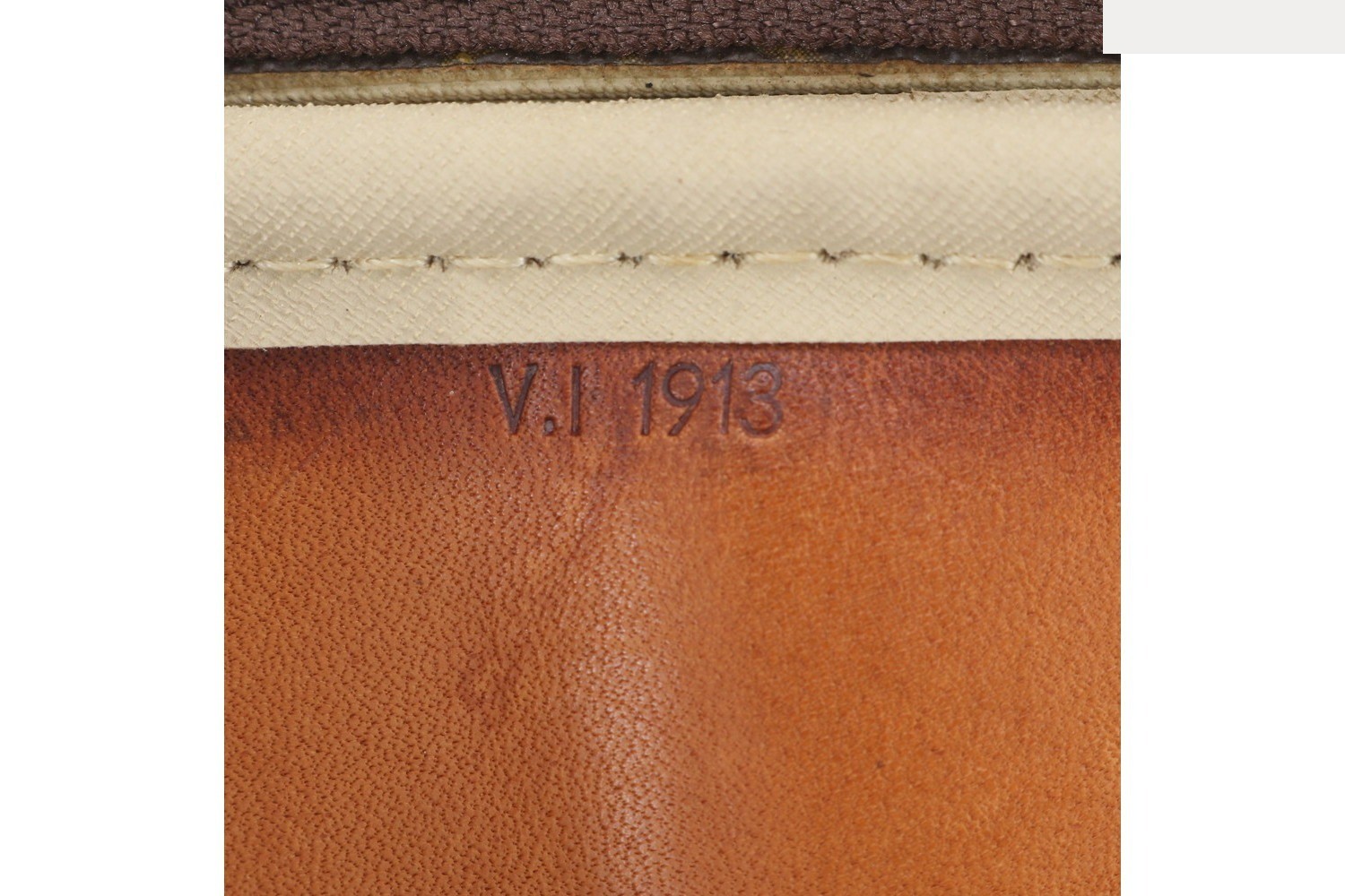 Monogram Alizé 24H M41399 Leather Boston Bag — view 9