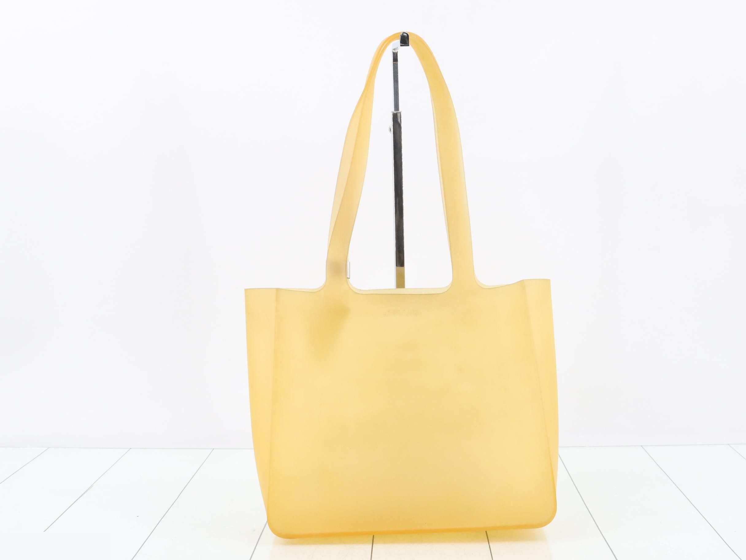 Rubber tote bag — view 2