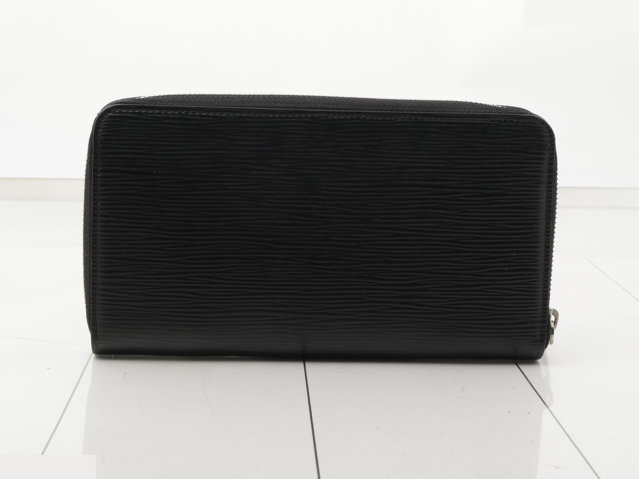 M60632 Epi Zippy Organizer Noir — view 2