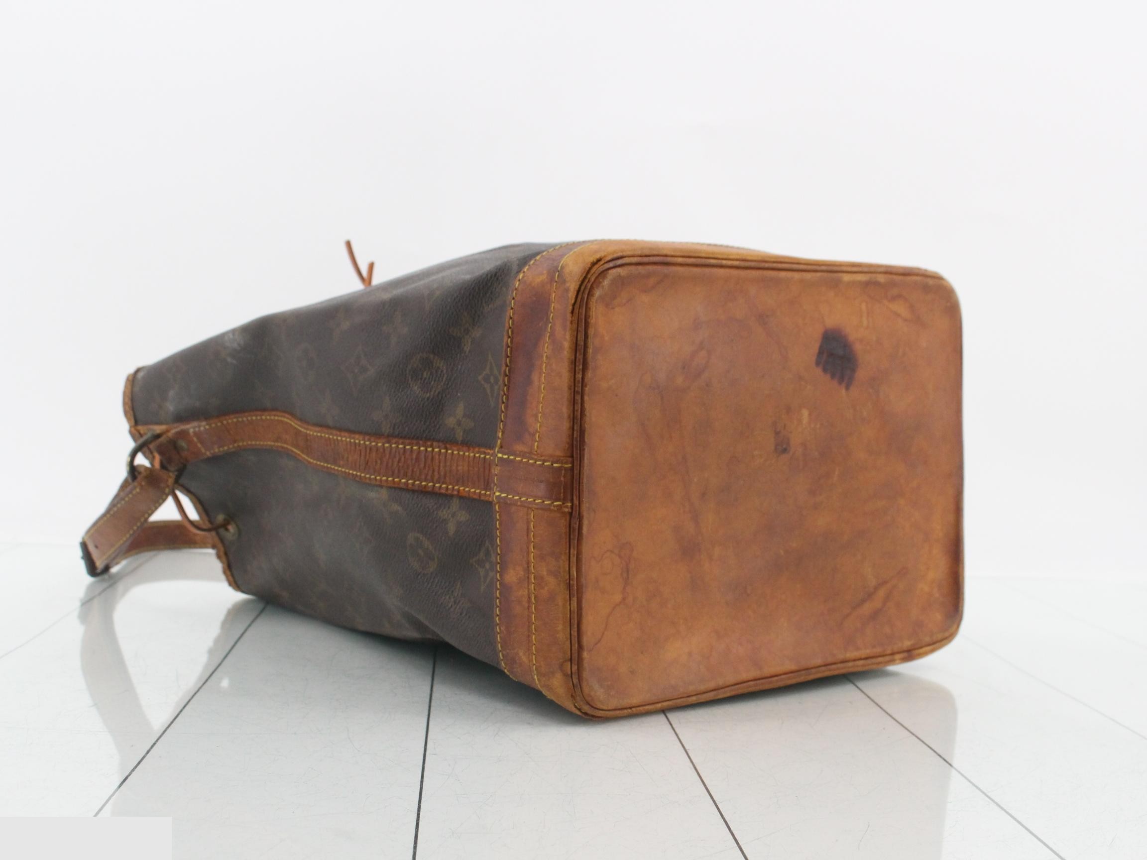 Noé Monogram Brown Handbag — view 5