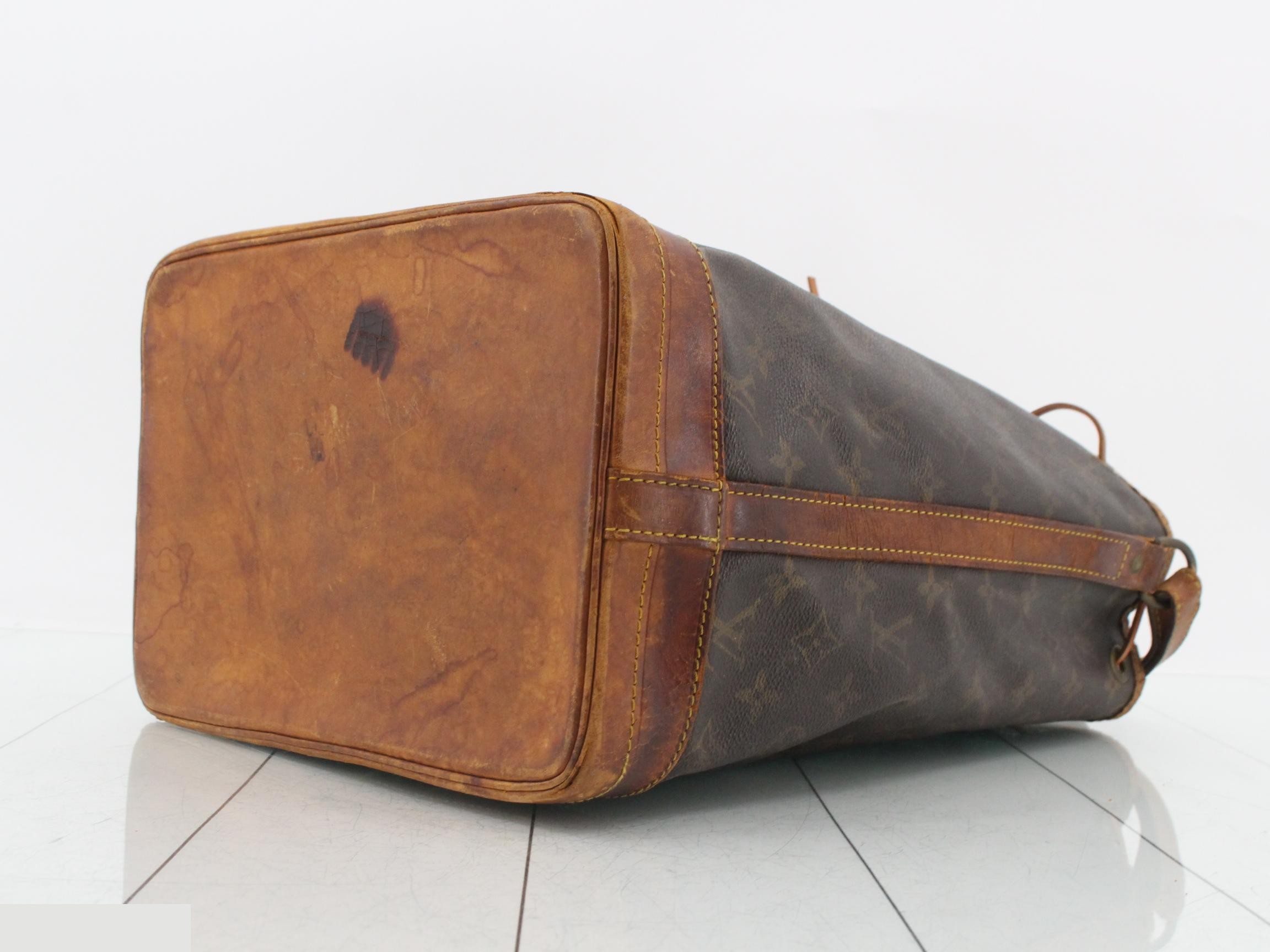 Noé Monogram Brown Handbag — view 6