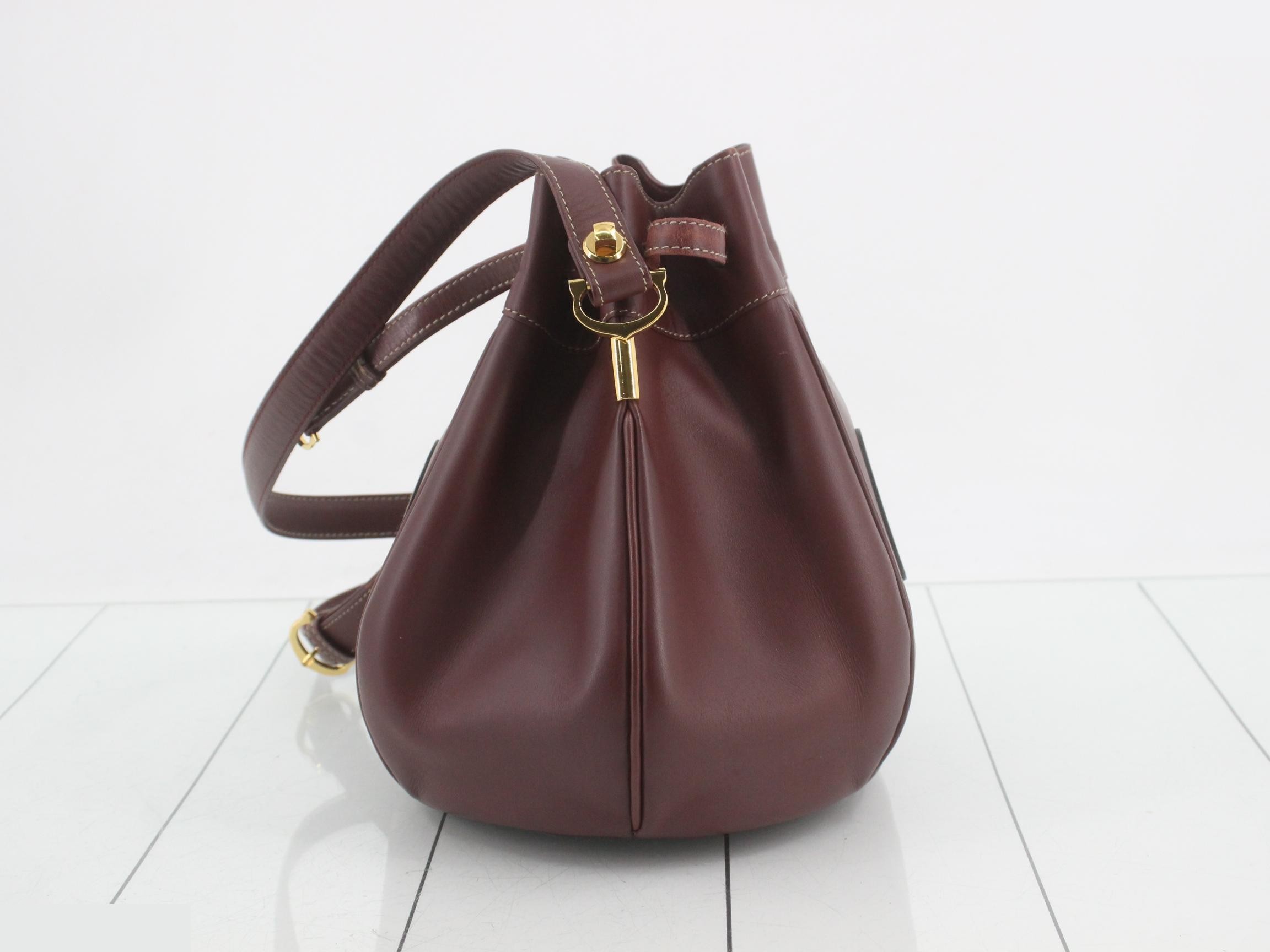 Must Line (Bag) - Shoulder Bag — view 3