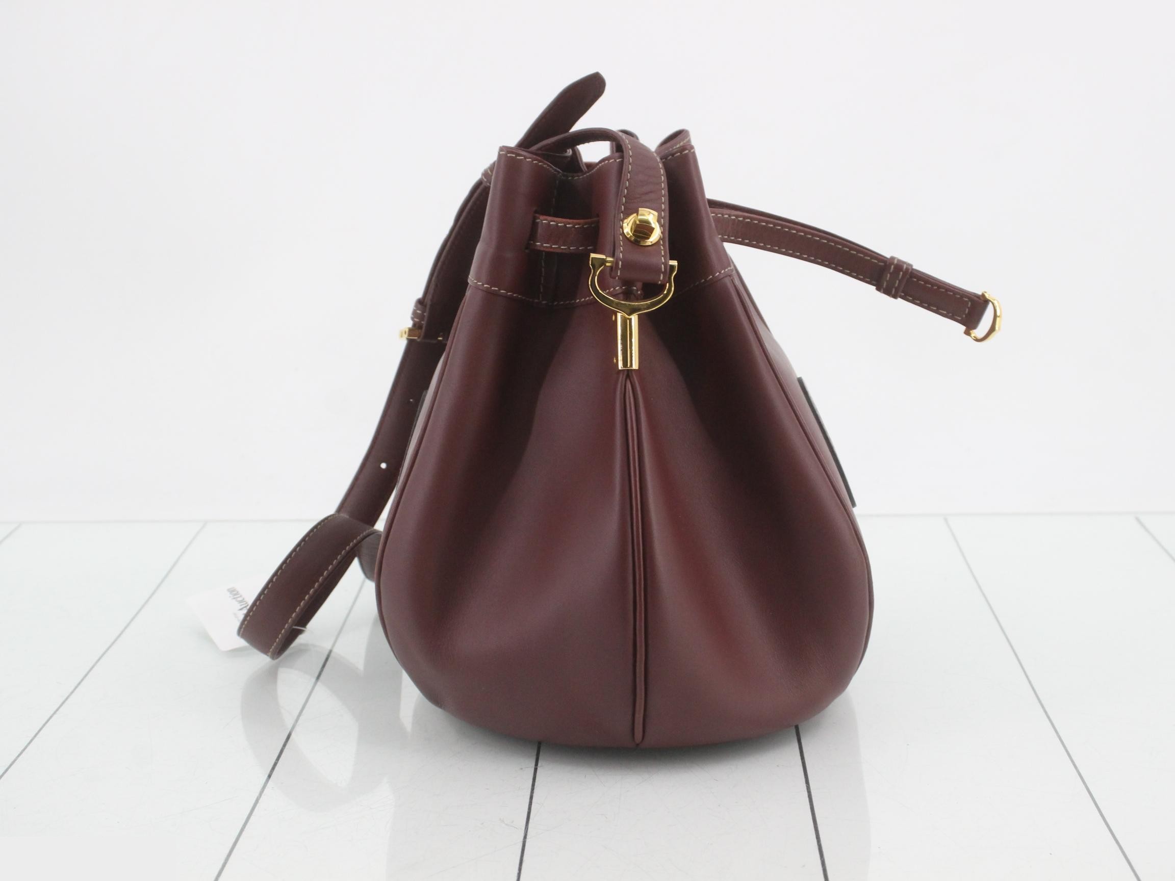 Must Line (Bag) - Shoulder Bag — view 4
