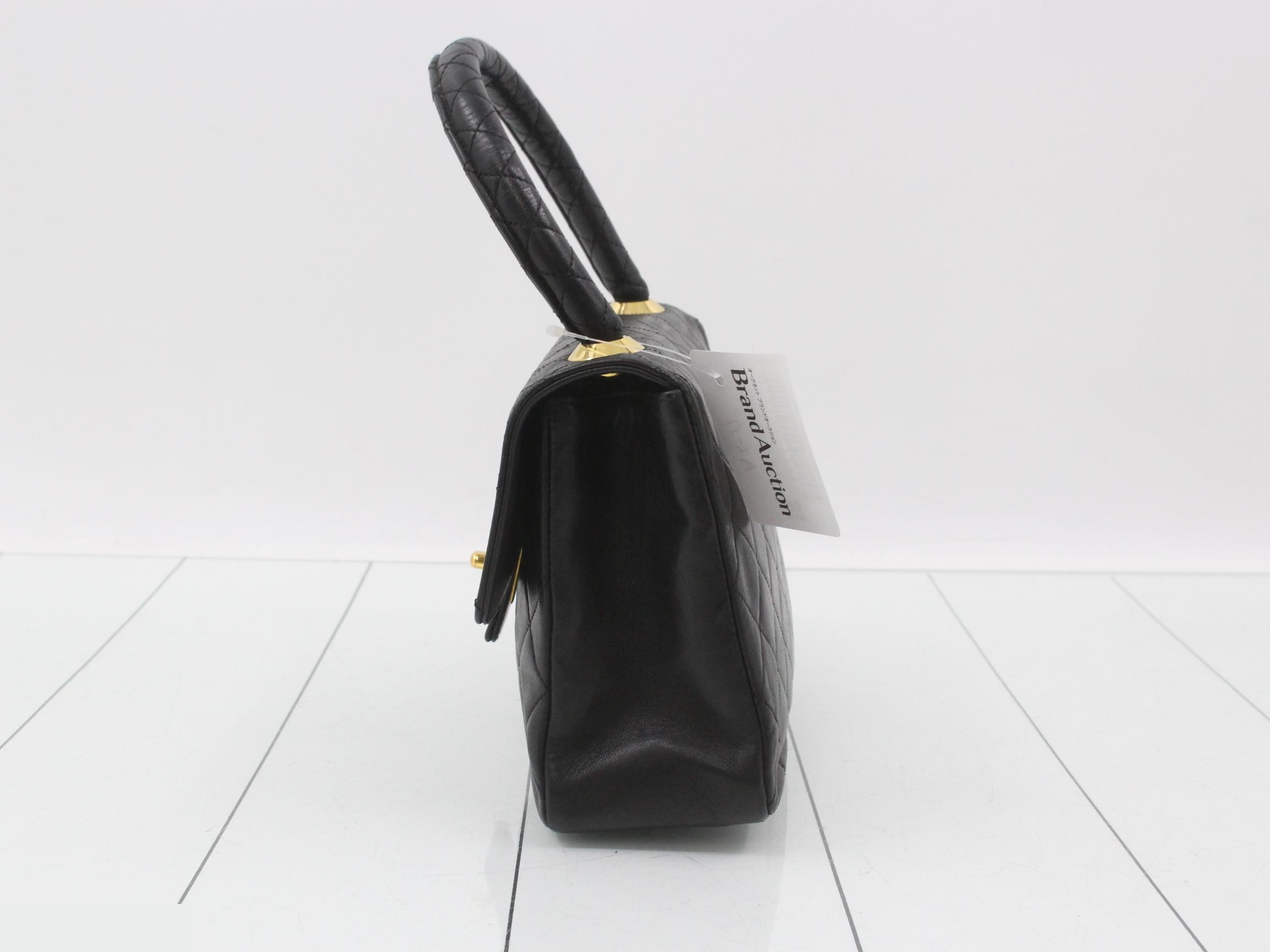 Top-handle leather handbag with Coco Mark — view 3