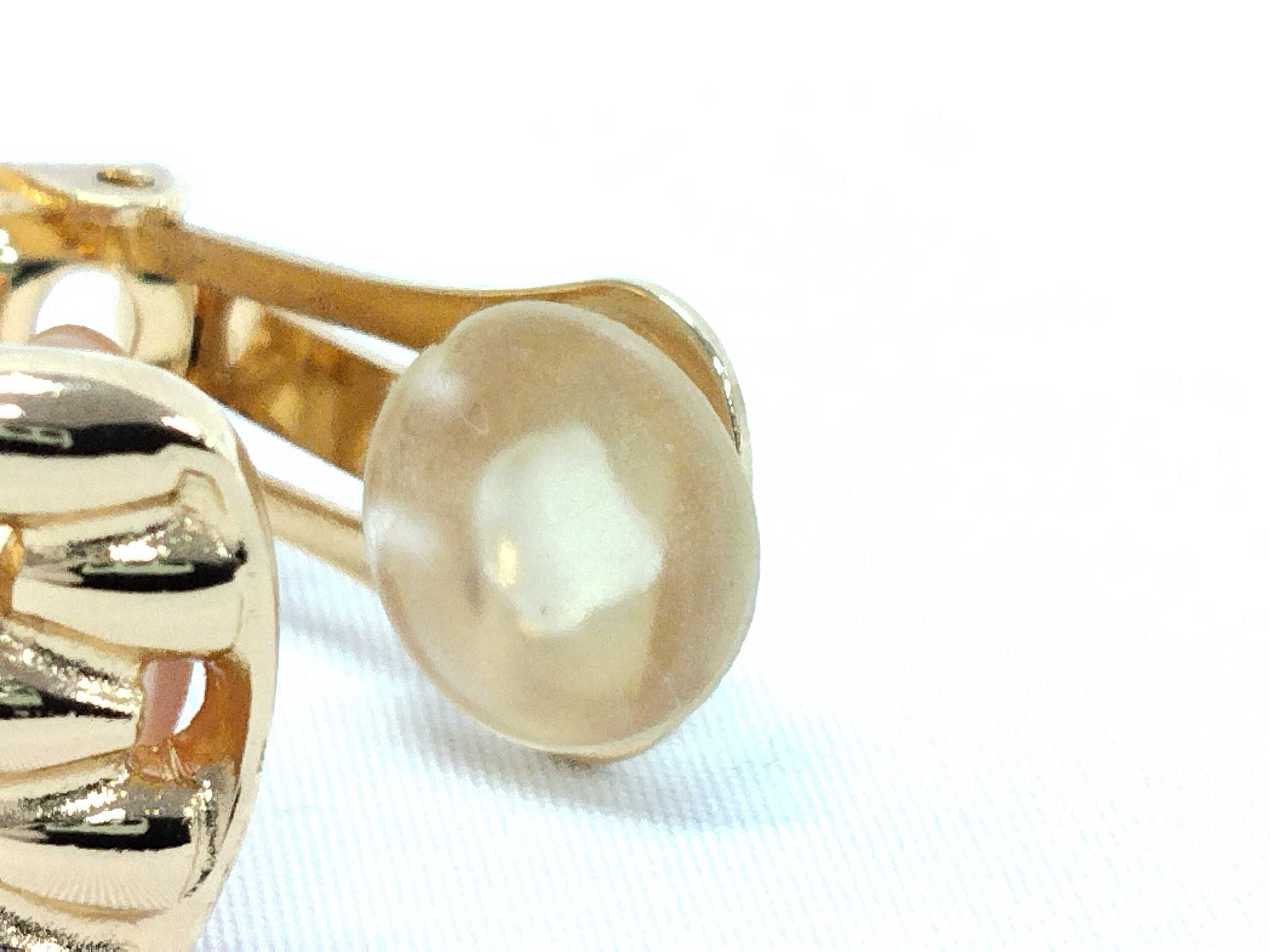 Earrings — view 8