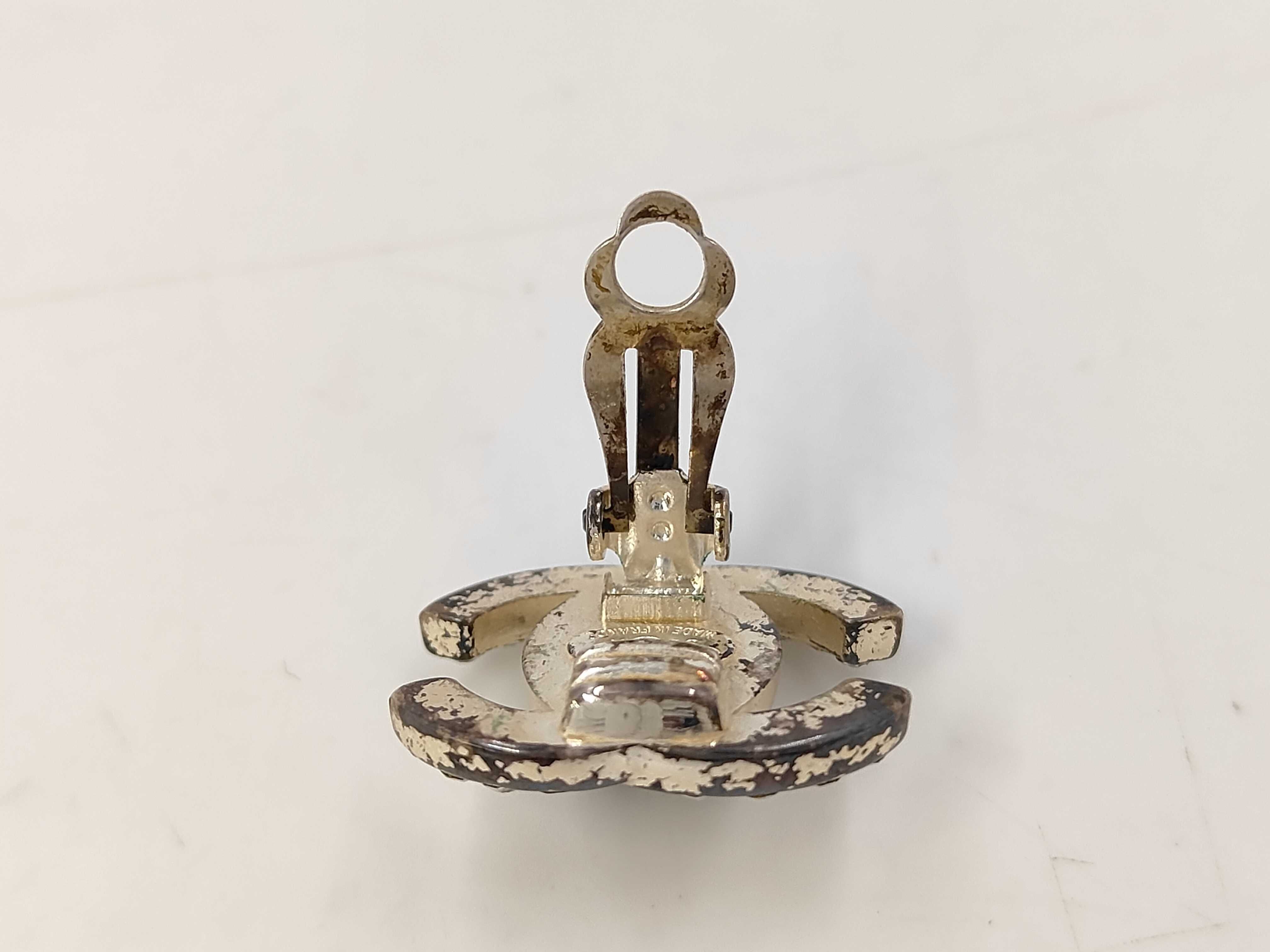 earrings 96A — view 2