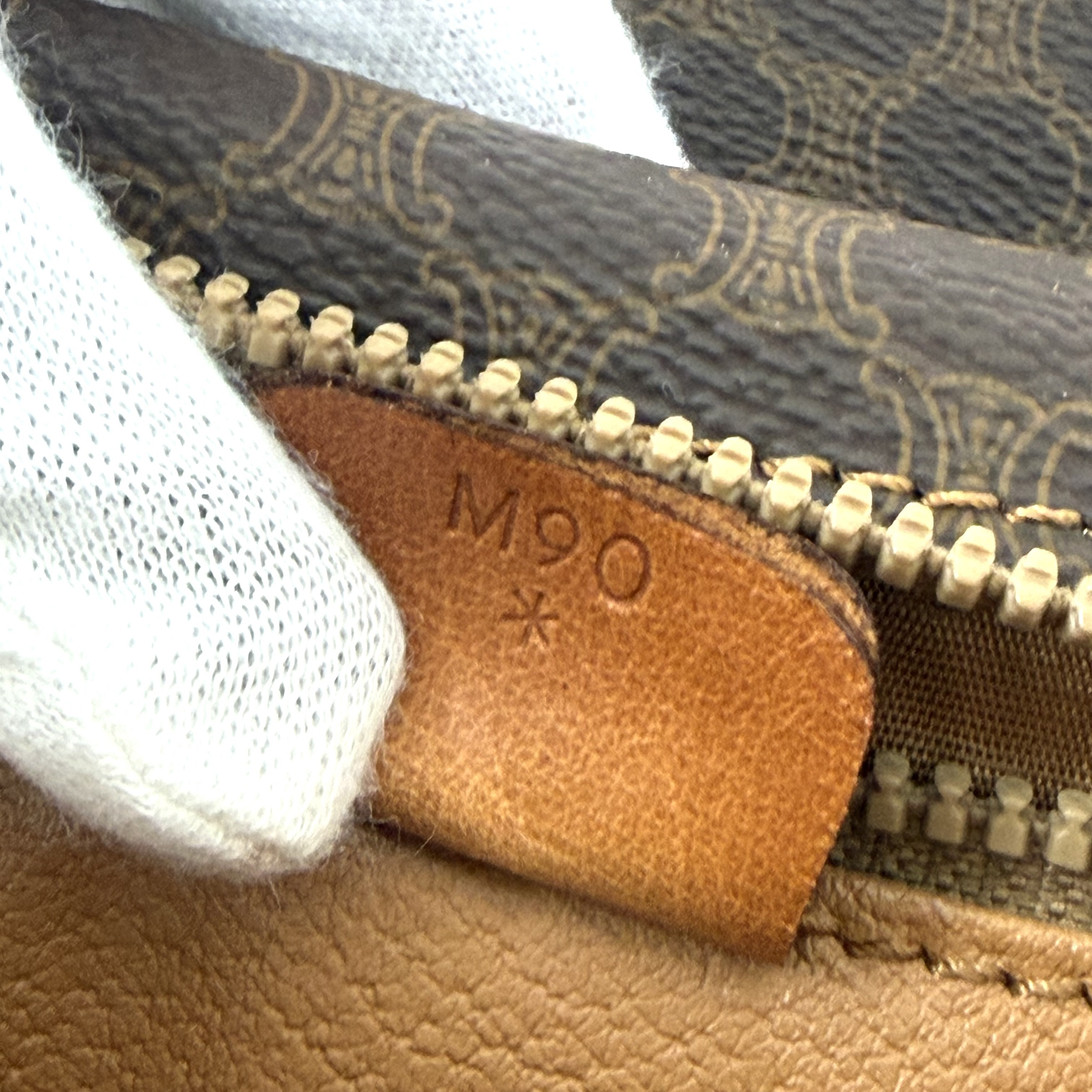 shoulder bag — view 9