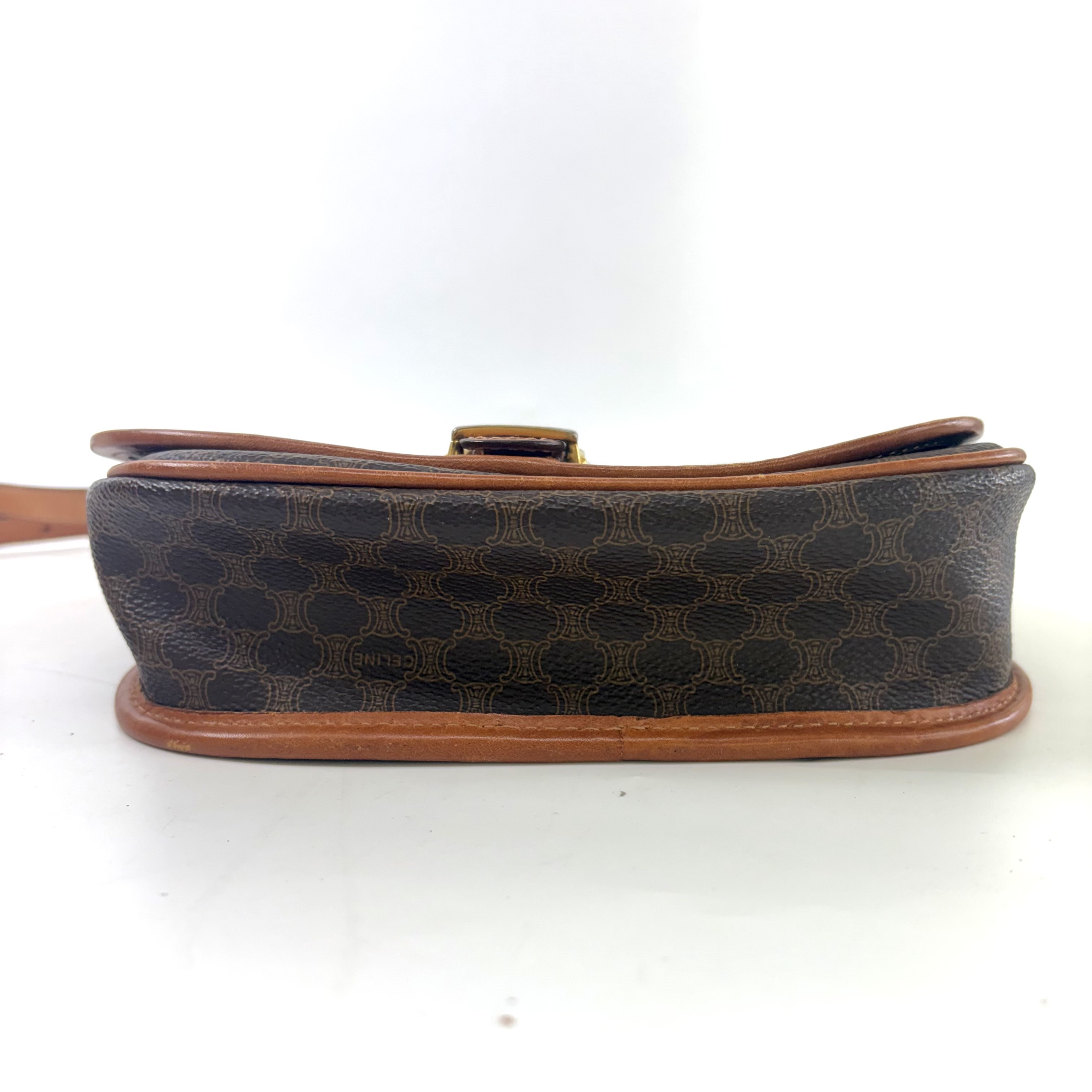 shoulder bag — view 10