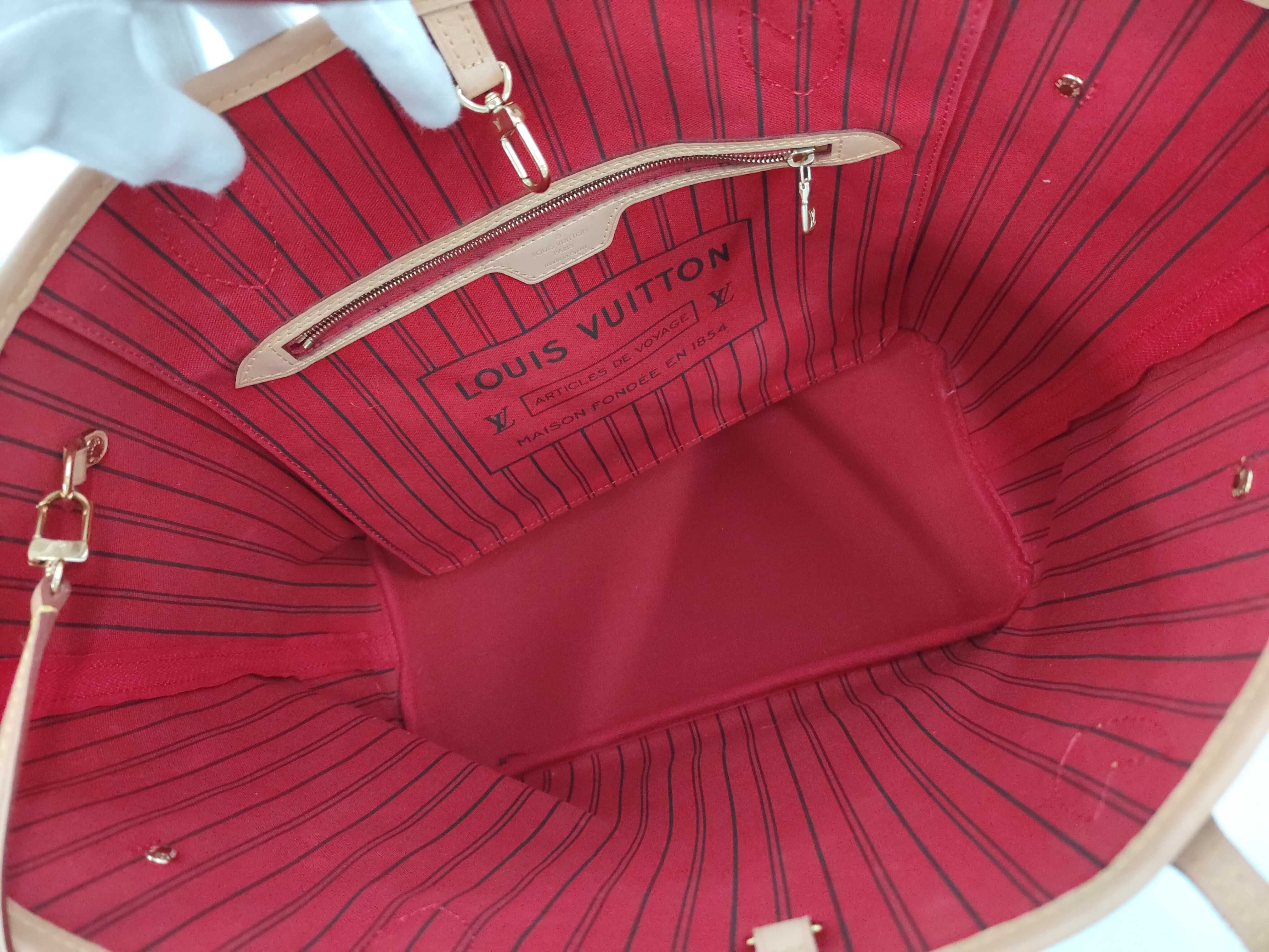 Louis Vuitton Neverfull MM Monogram M41388 Tote Bag — view 8