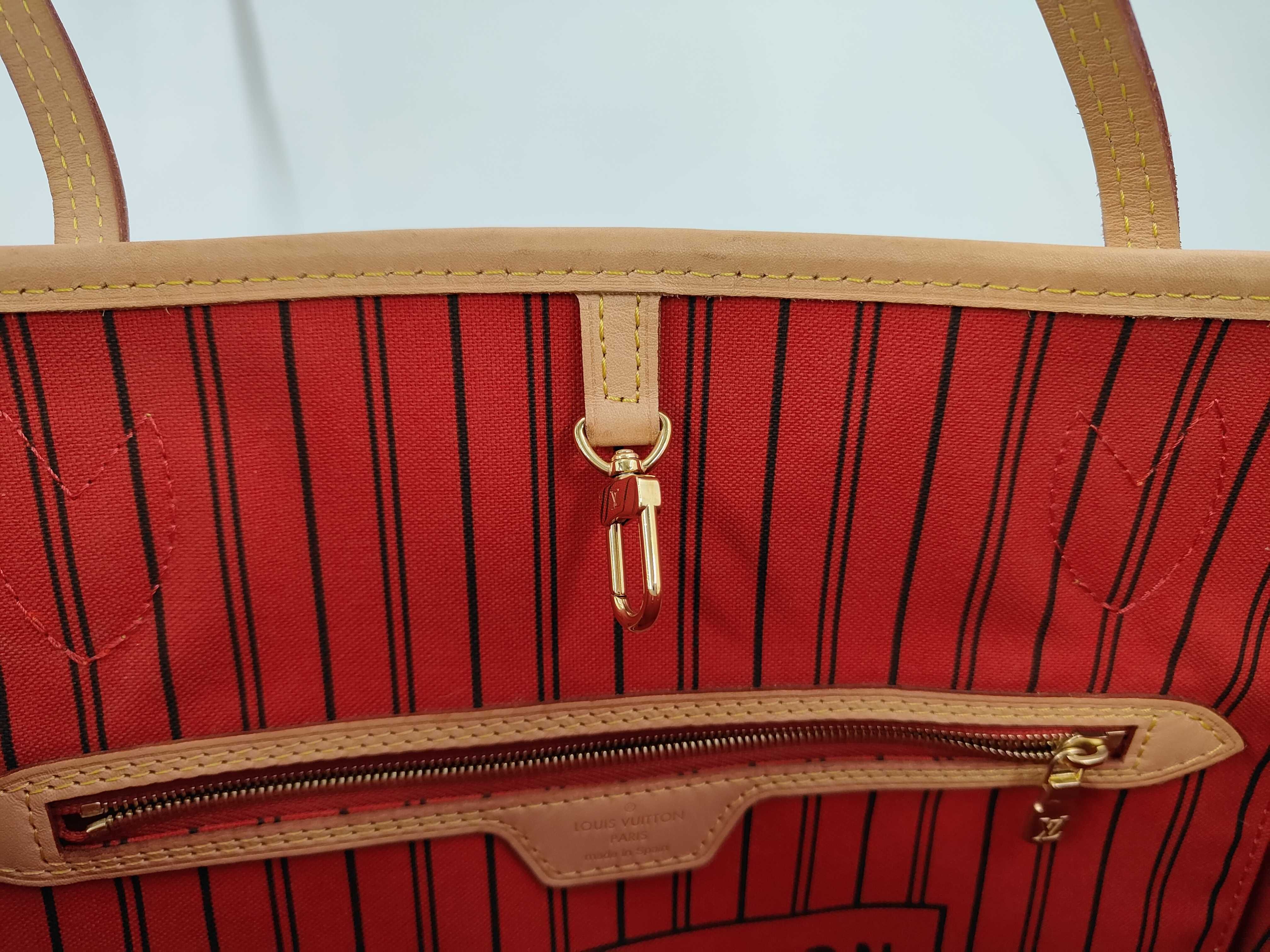 Louis Vuitton Neverfull MM Monogram M41388 Tote Bag — view 10