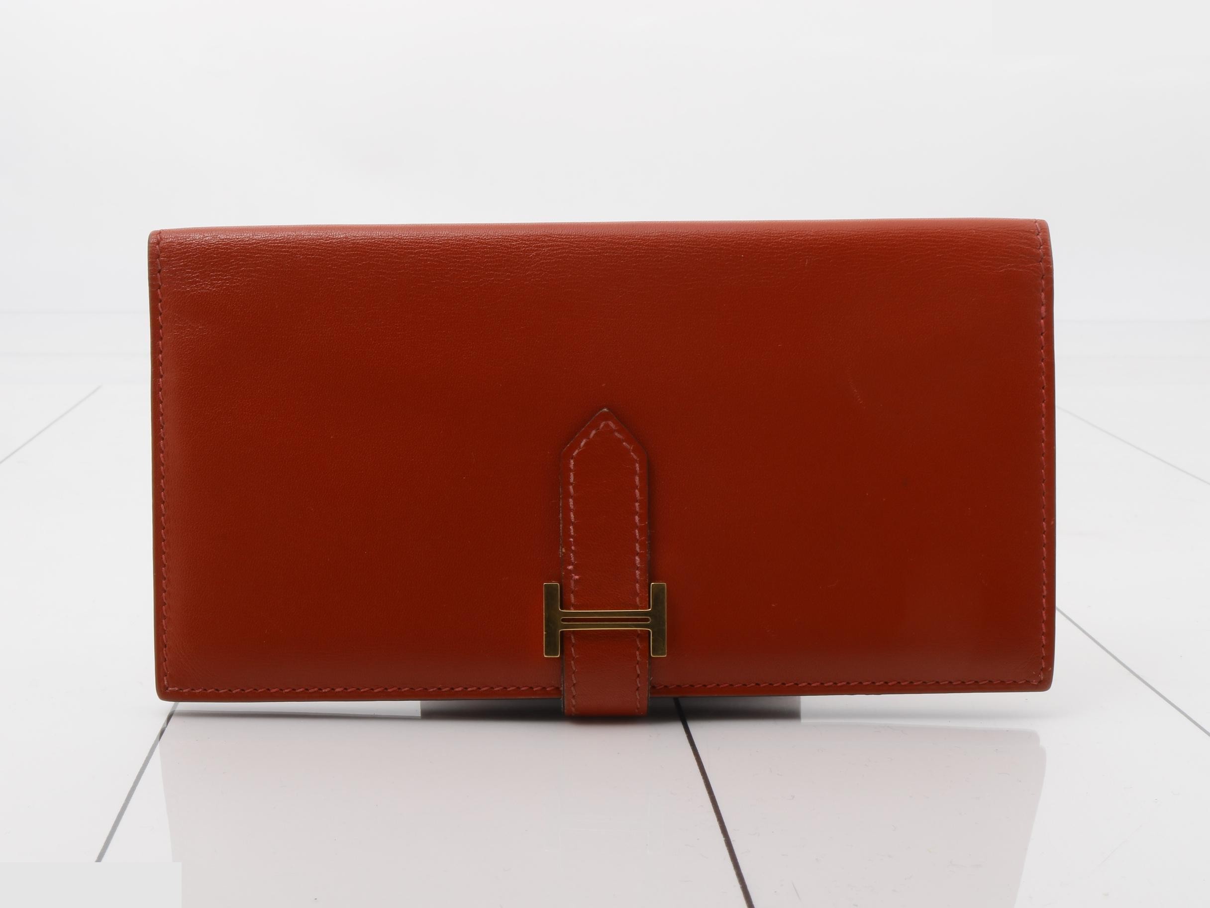 Bearn Bi-fold Wallet, Red, Classic Box, 26N