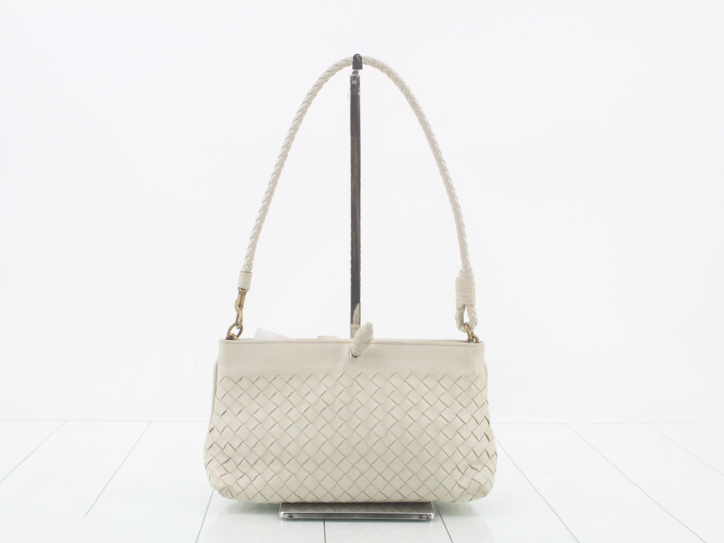 Intrecciato (bag) / Handbag — view 2