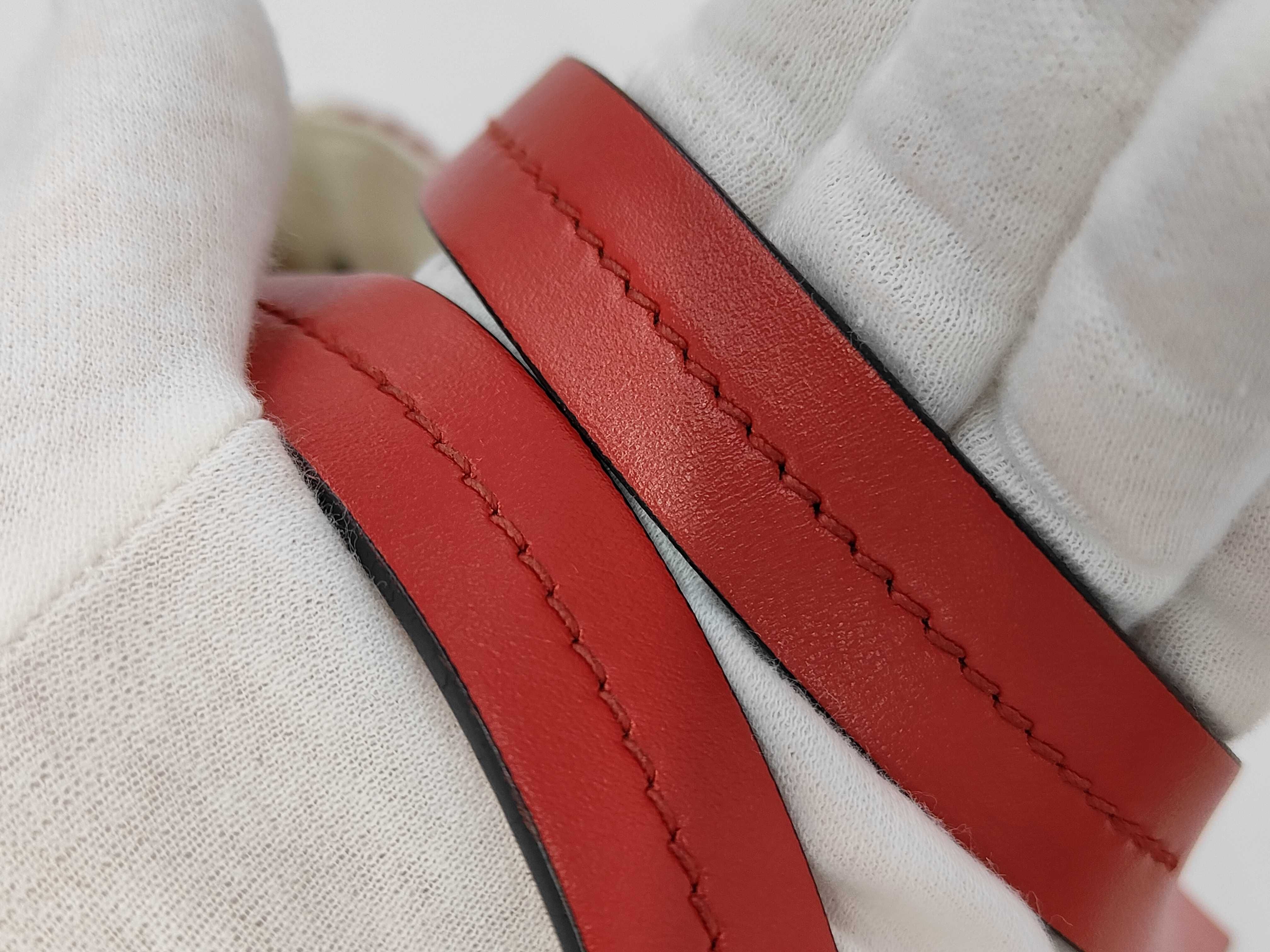 Everywear Canvas Red GD Hardware Handbag — view 6