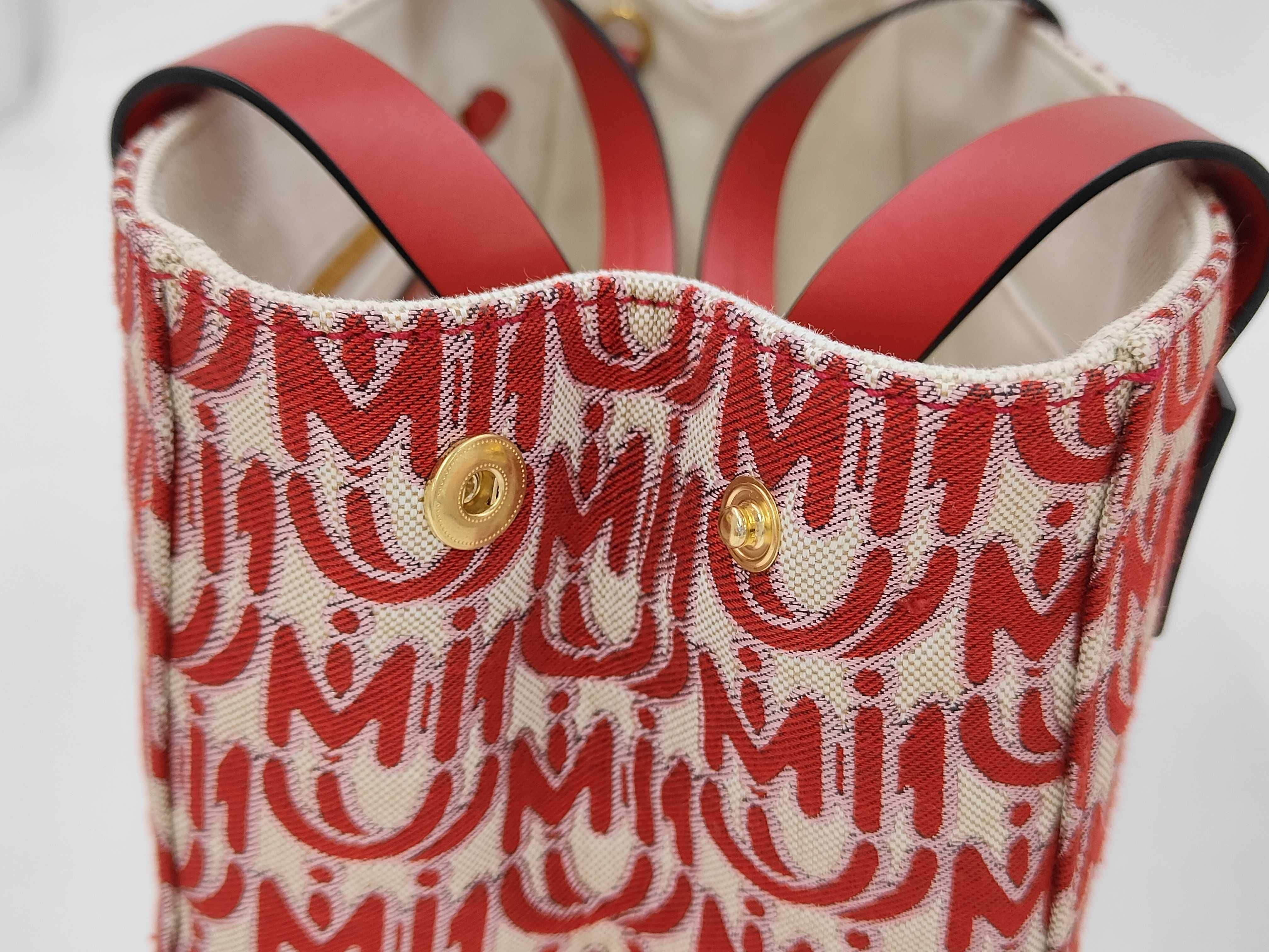 Everywear Canvas Red GD Hardware Handbag — view 10