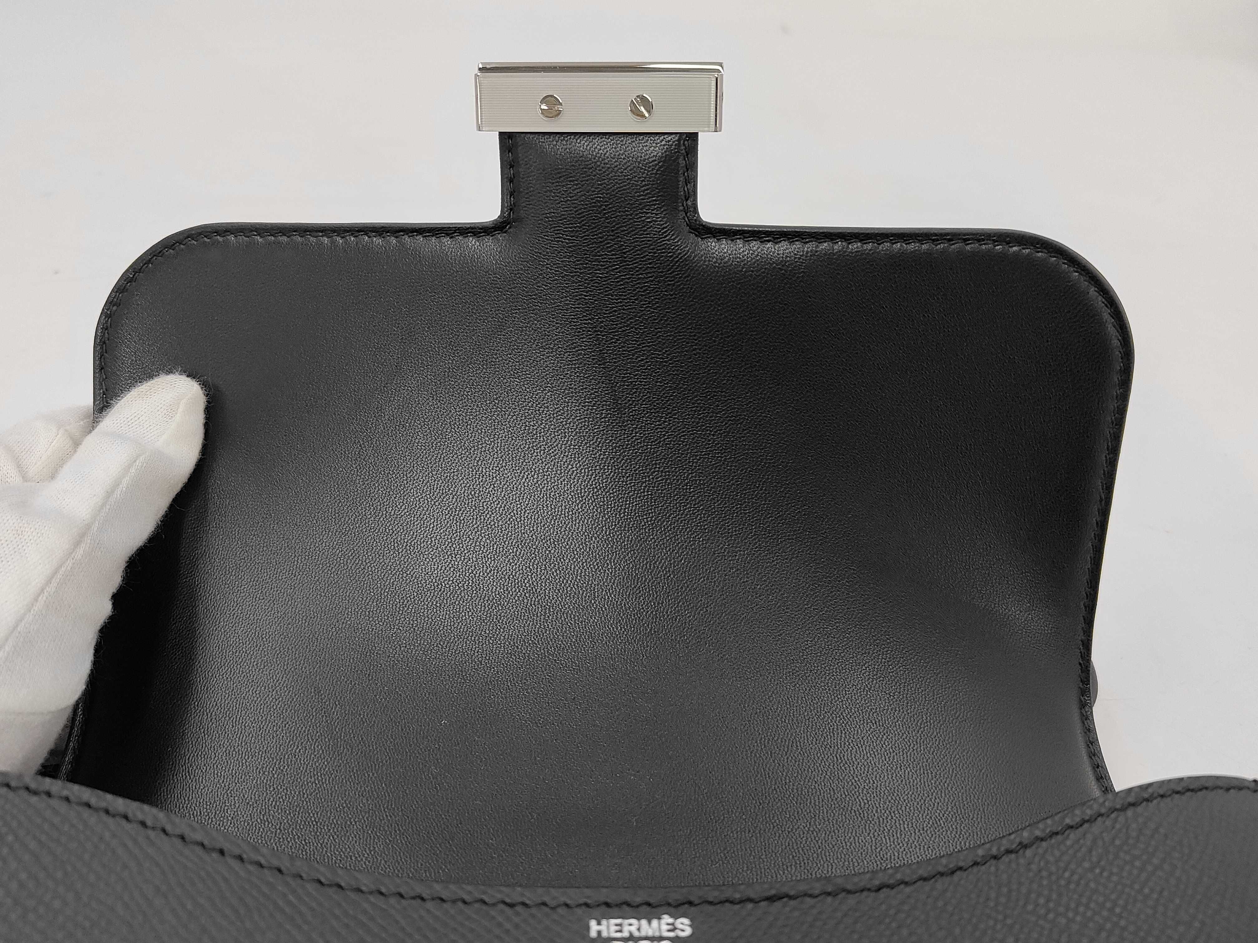 Constance 24 Miroir Epsom Black Silver Hardware G Stamp Shoulder Bag — view 8