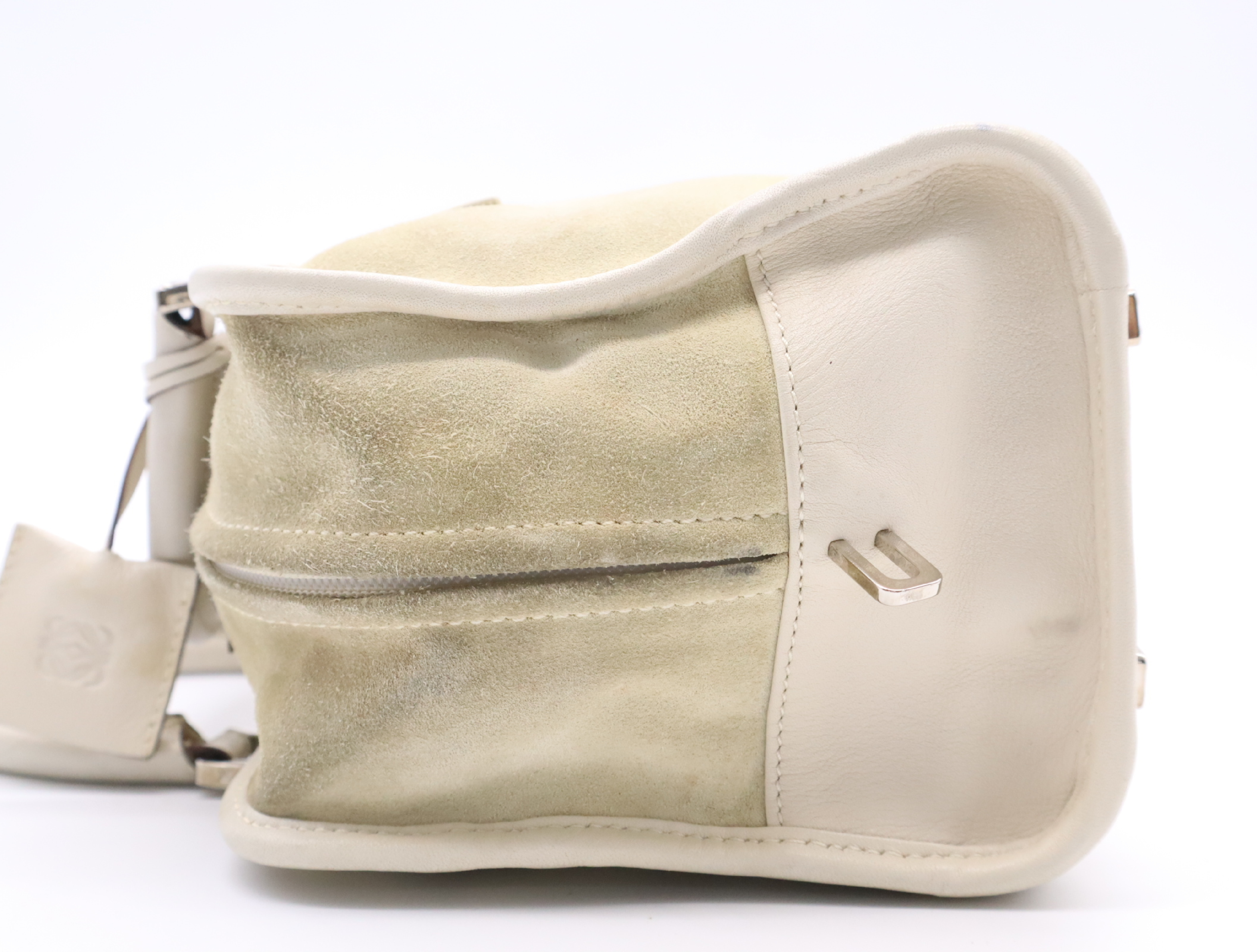Amazona 28 Suede x Leather Handbag in Beige/Ivory with Silver Hardware, Padlock, and Clochette. — view 3