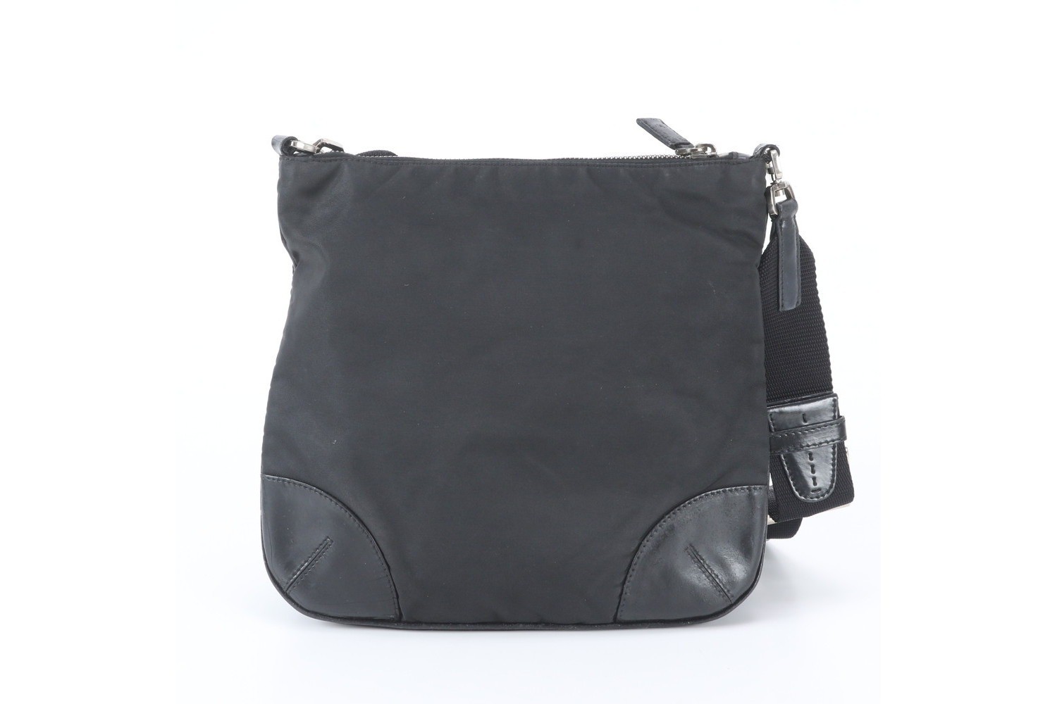 Testu nylon leather — view 3
