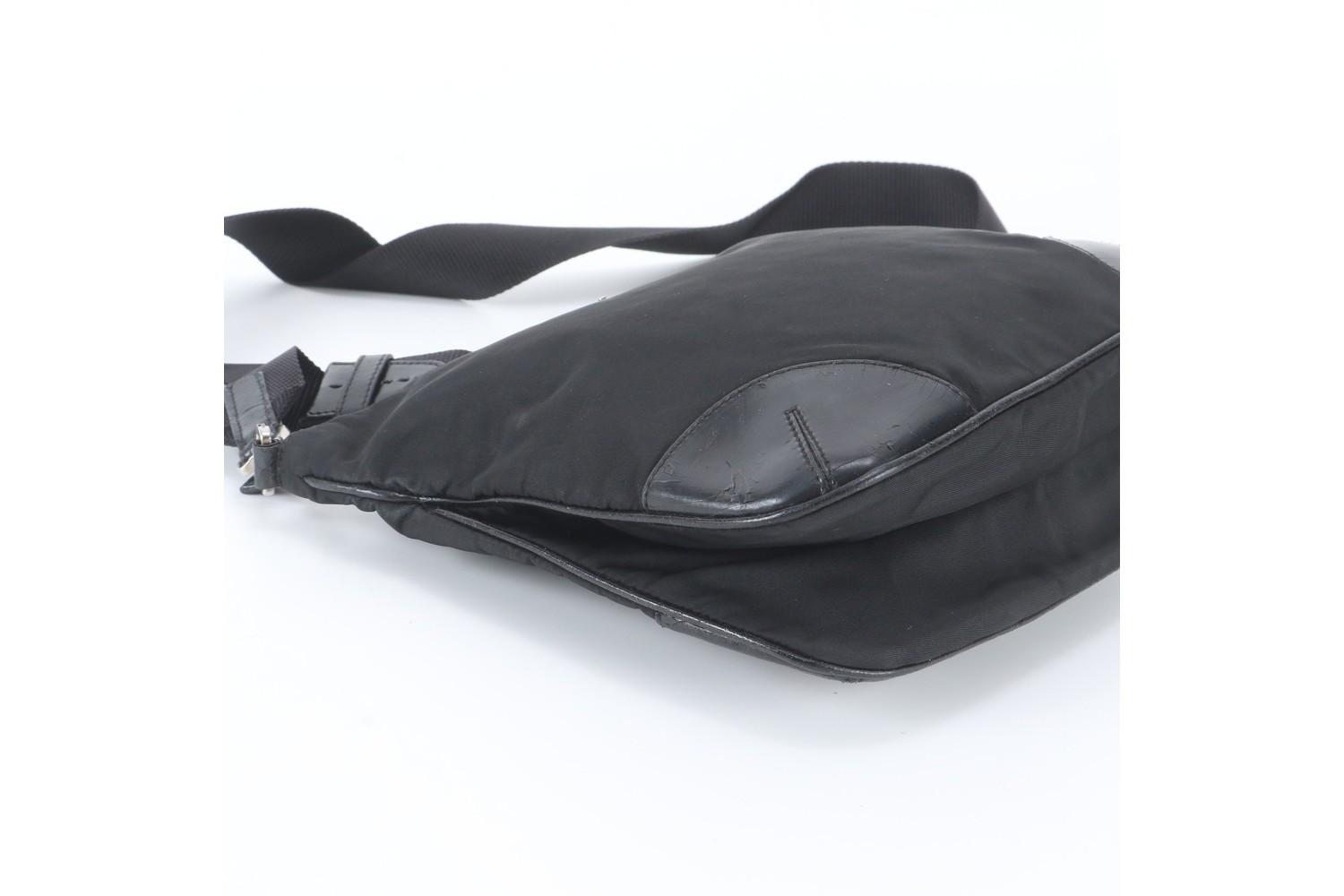 Testu nylon leather — view 5