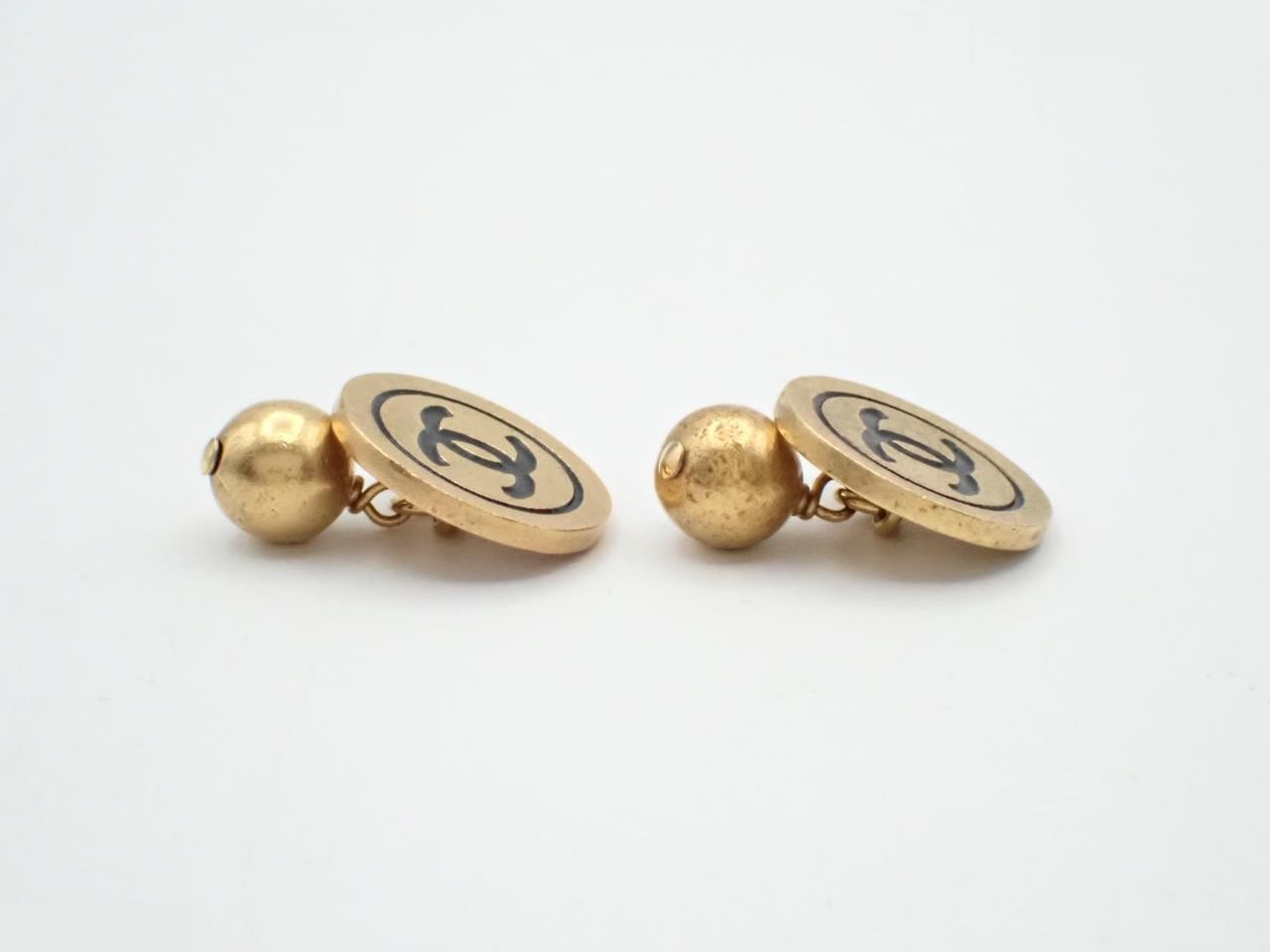 Coco mark gold cufflinks — view 3