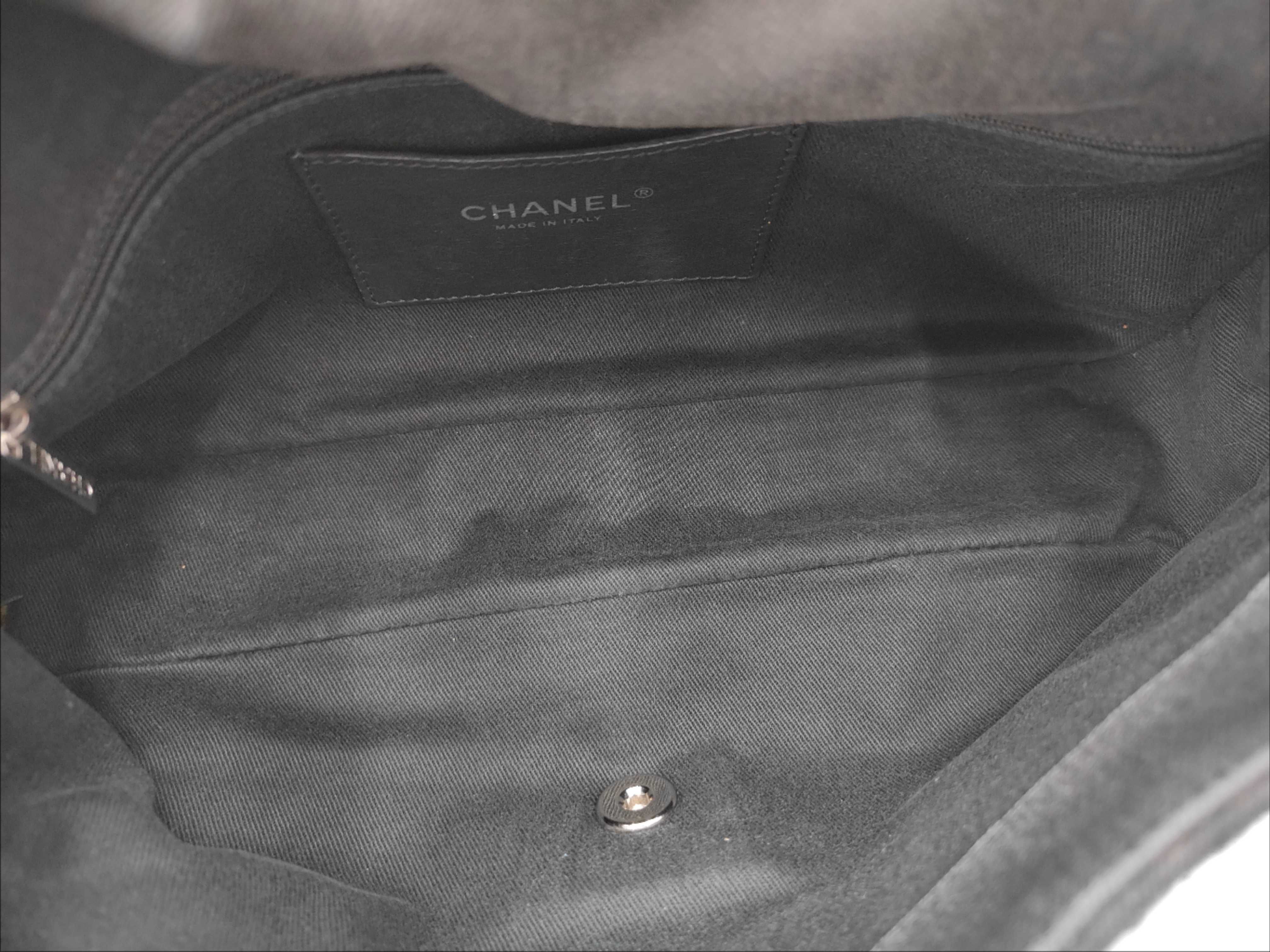 Camellia Denim Shoulder Bag (Black) — view 9