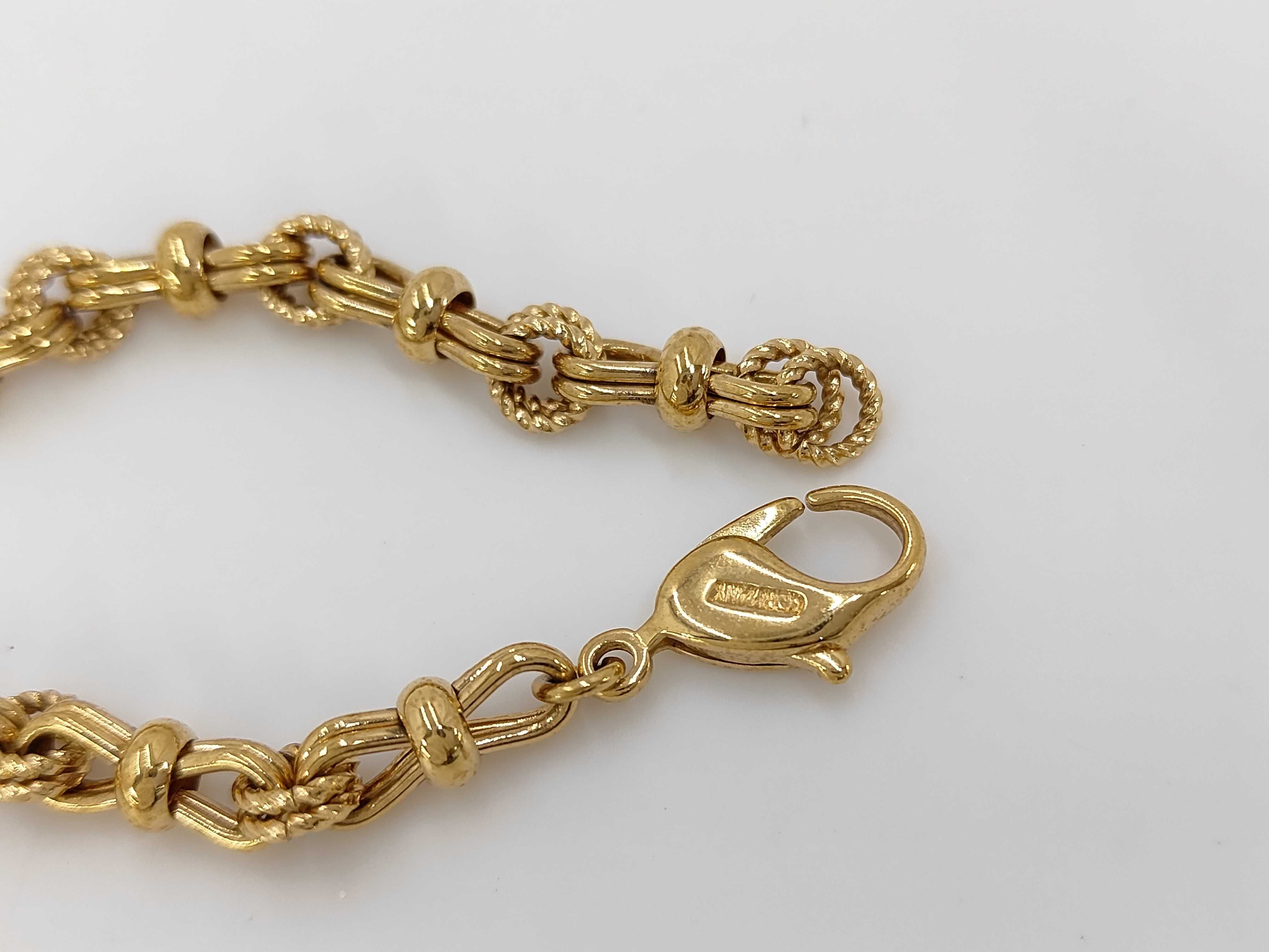 necklace — view 3