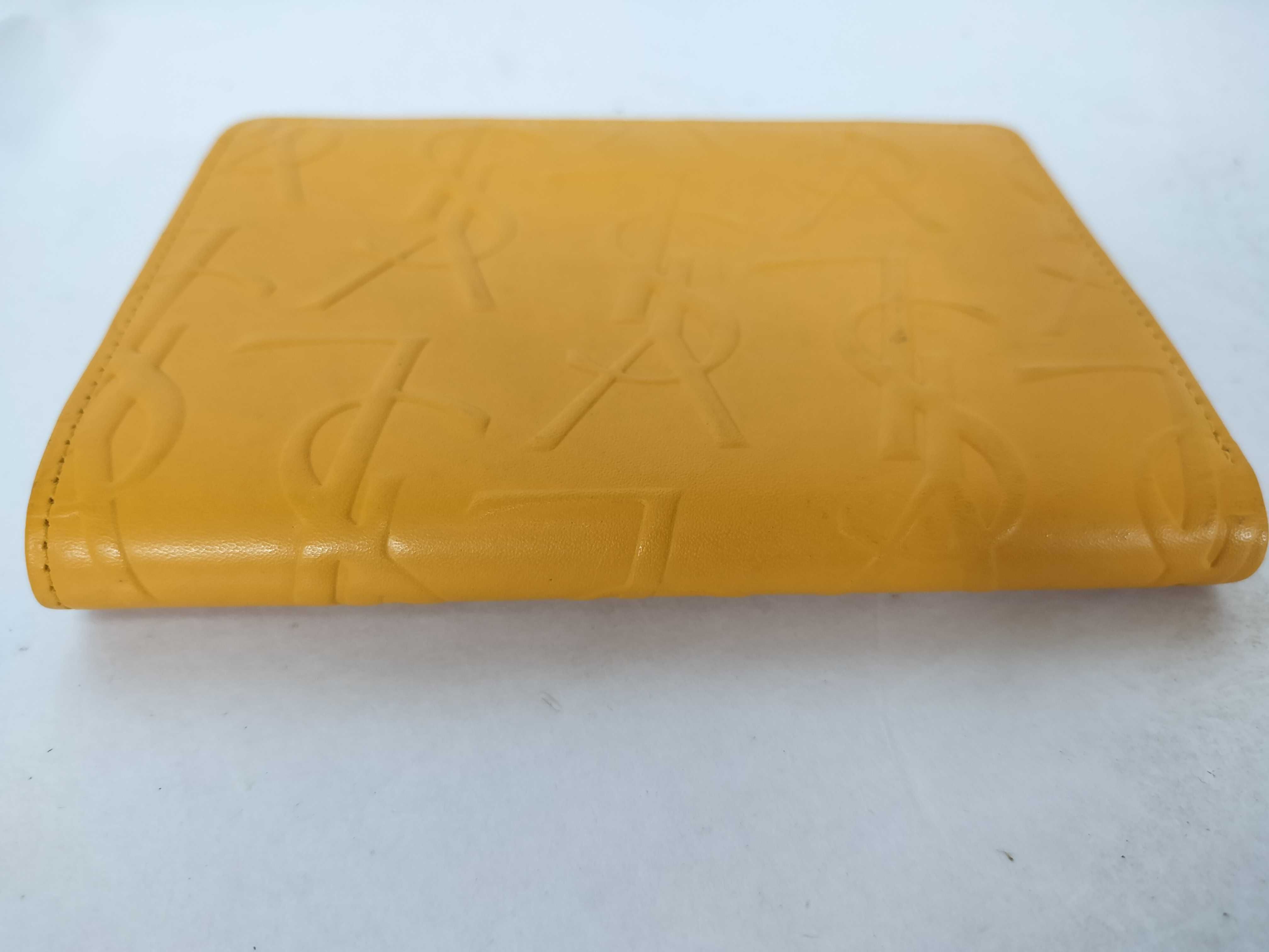 Vintage Bi-fold Leather Wallet with Logo, Yellow — view 5