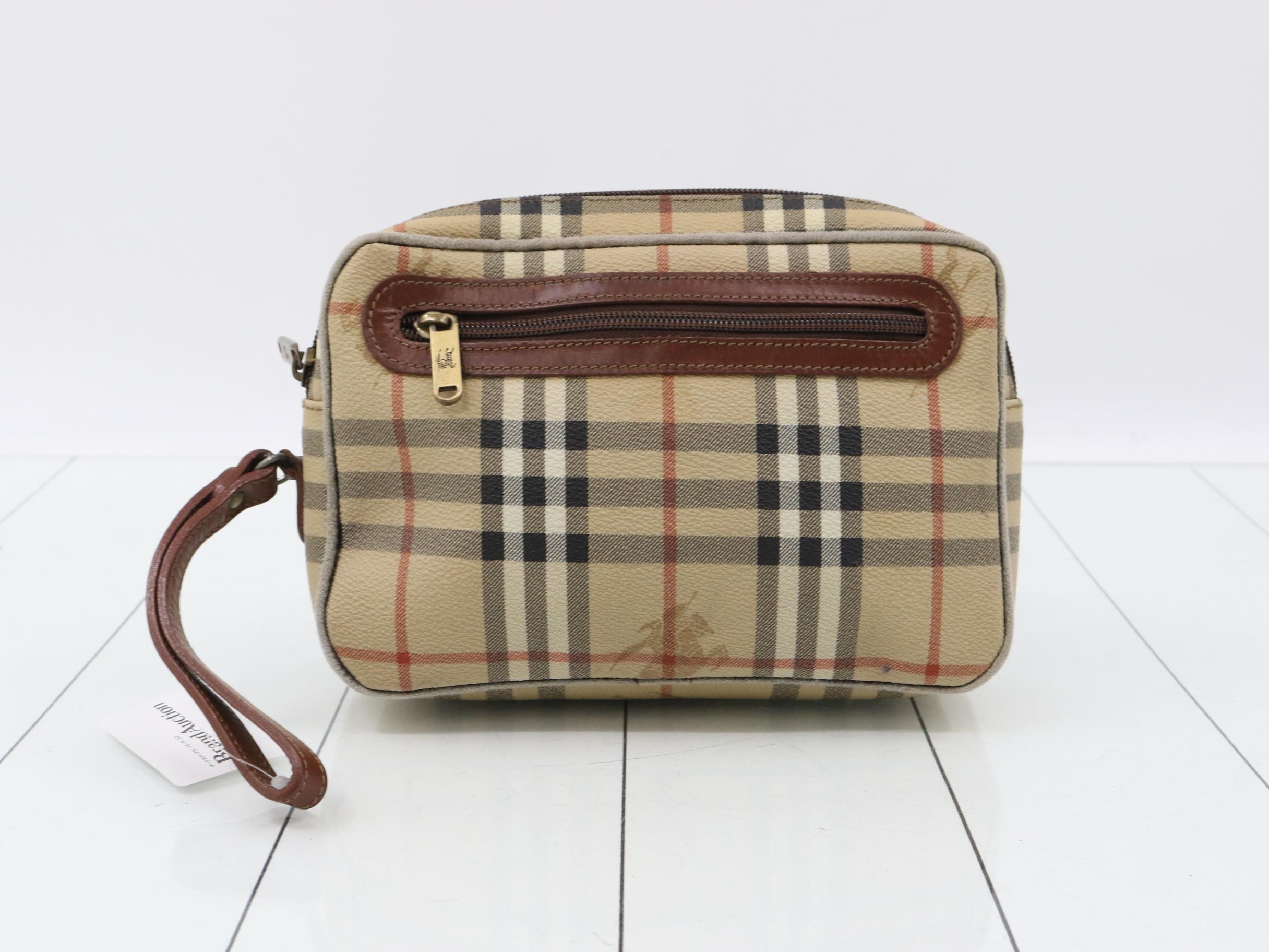Nova Check Second Bag Clutch Pouch Horse Logo Brown — view 2