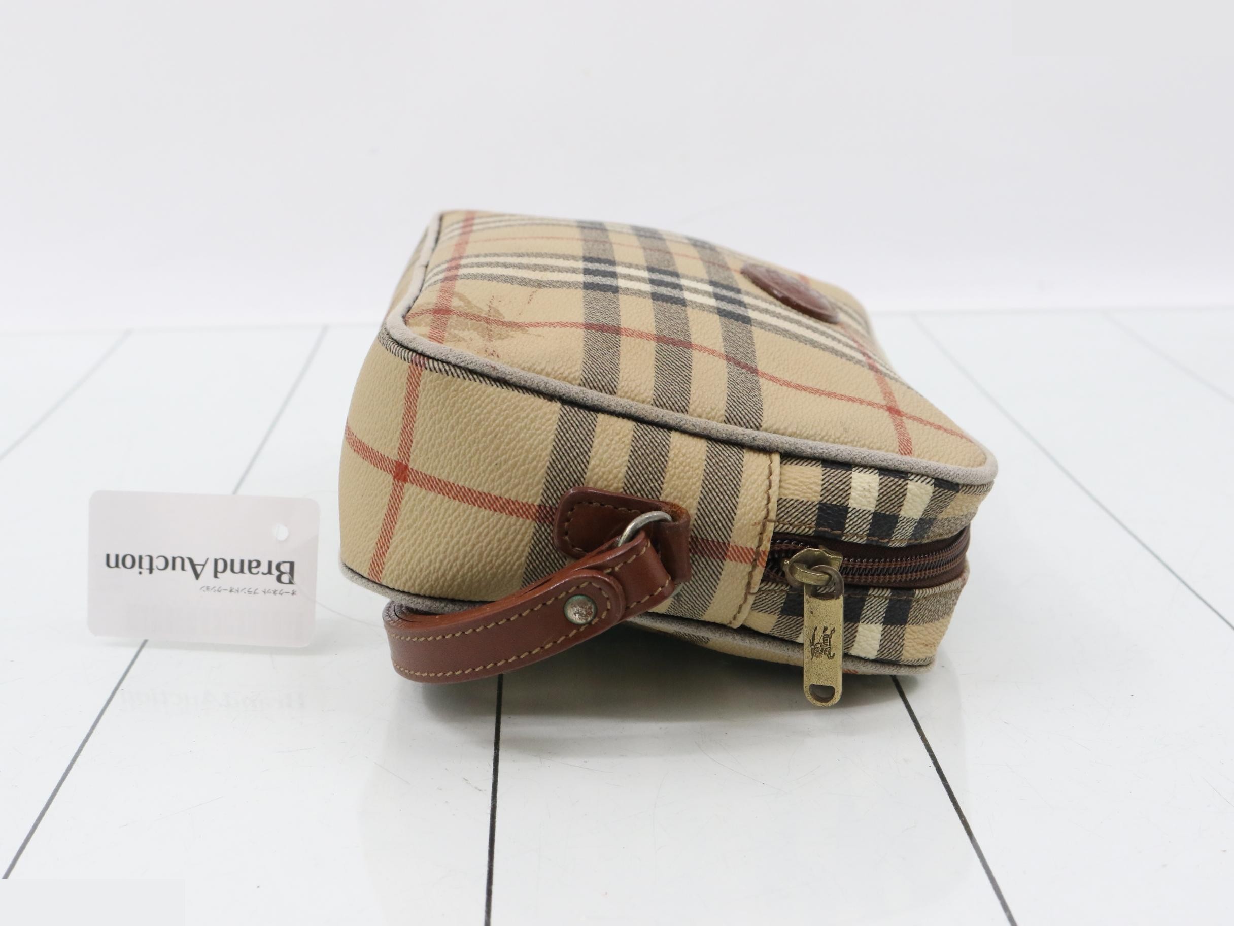 Nova Check Second Bag Clutch Pouch Horse Logo Brown — view 3