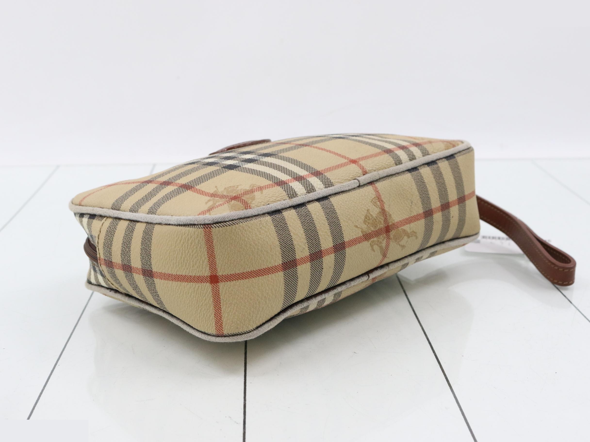 Nova Check Second Bag Clutch Pouch Horse Logo Brown — view 5