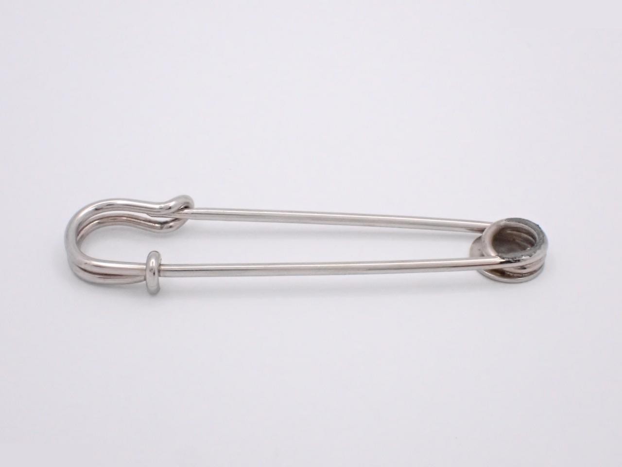 Sellier brooch — view 2
