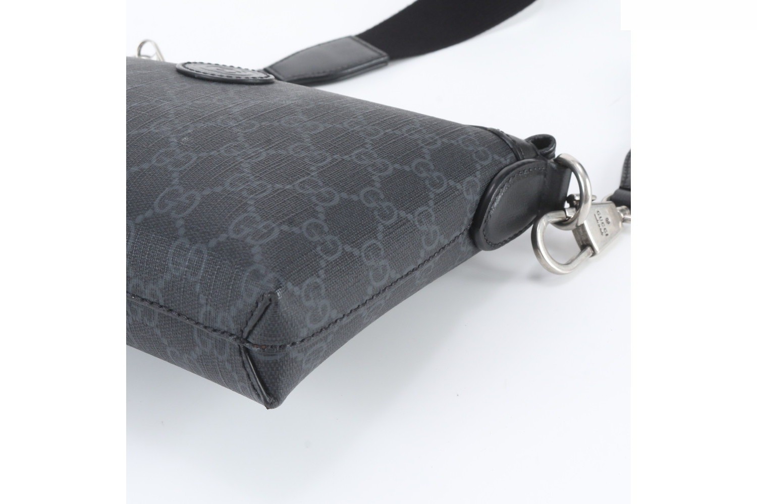 GG Supreme 760021 Leather Shoulder Bag (Crossbody) — view 4