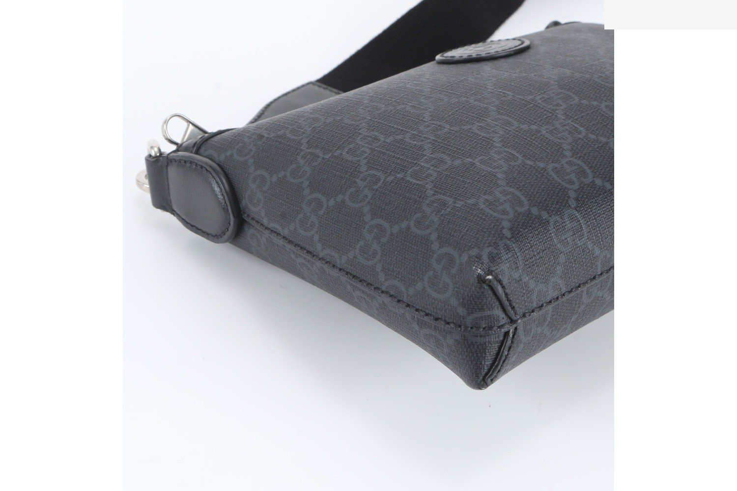 GG Supreme 760021 Leather Shoulder Bag (Crossbody) — view 6
