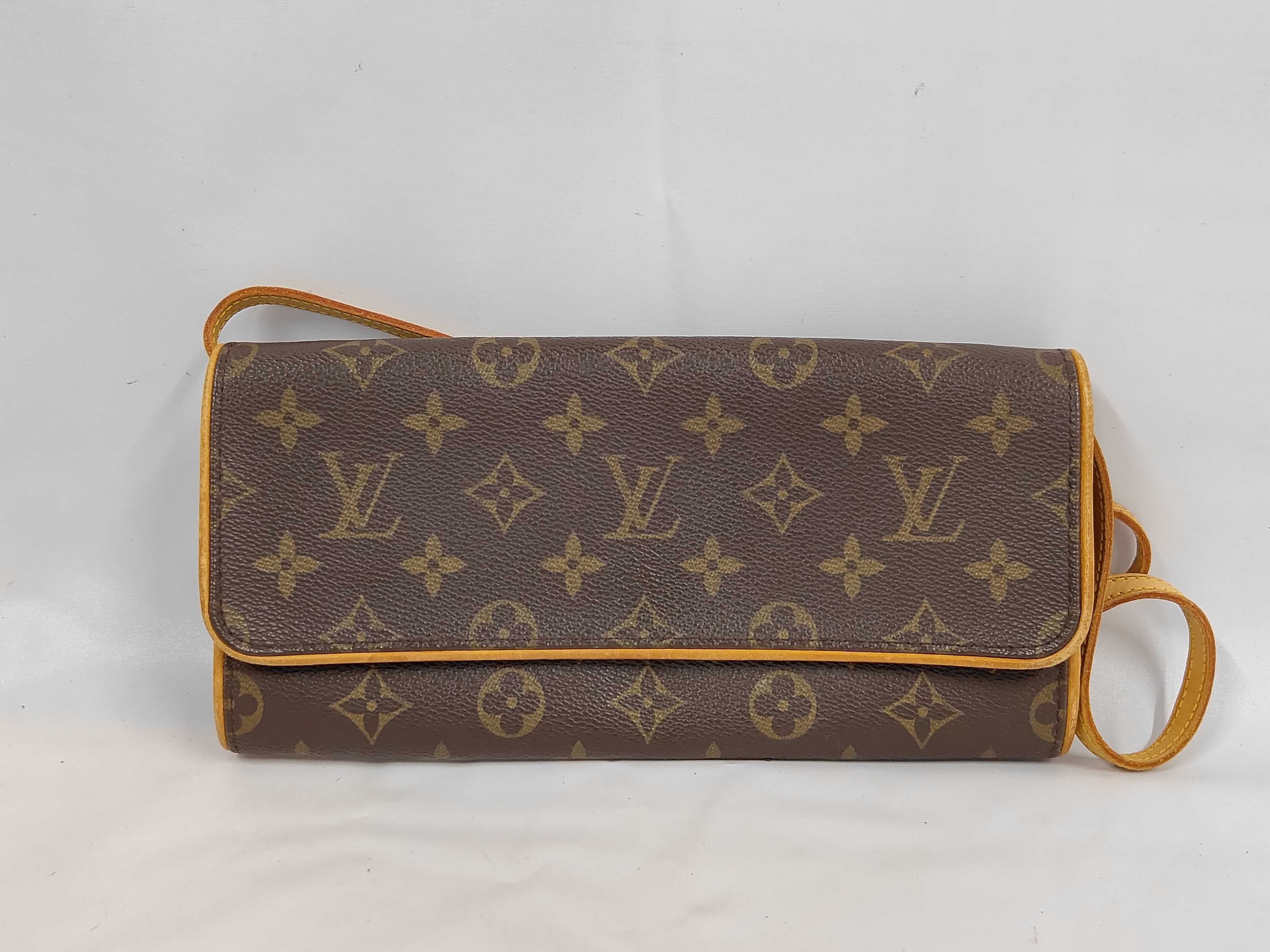 Monogram Louis Vuitton Monogram M51852 Pochette Twin GM CA1919 Strap (Cracked) Shoulder Bag