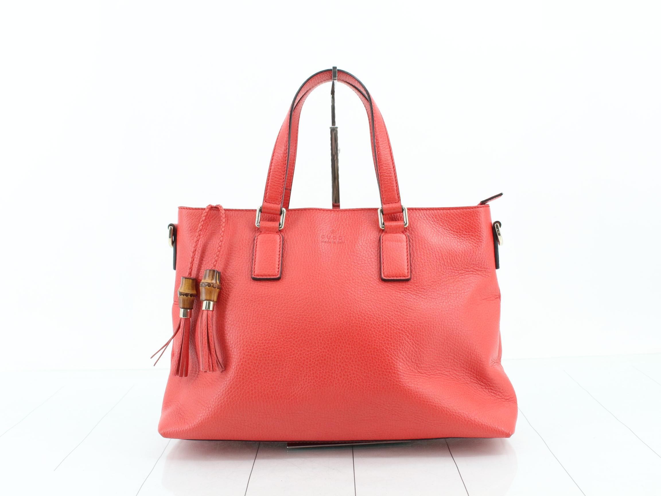 Bamboo (bag) - Shoulder bag with tassel