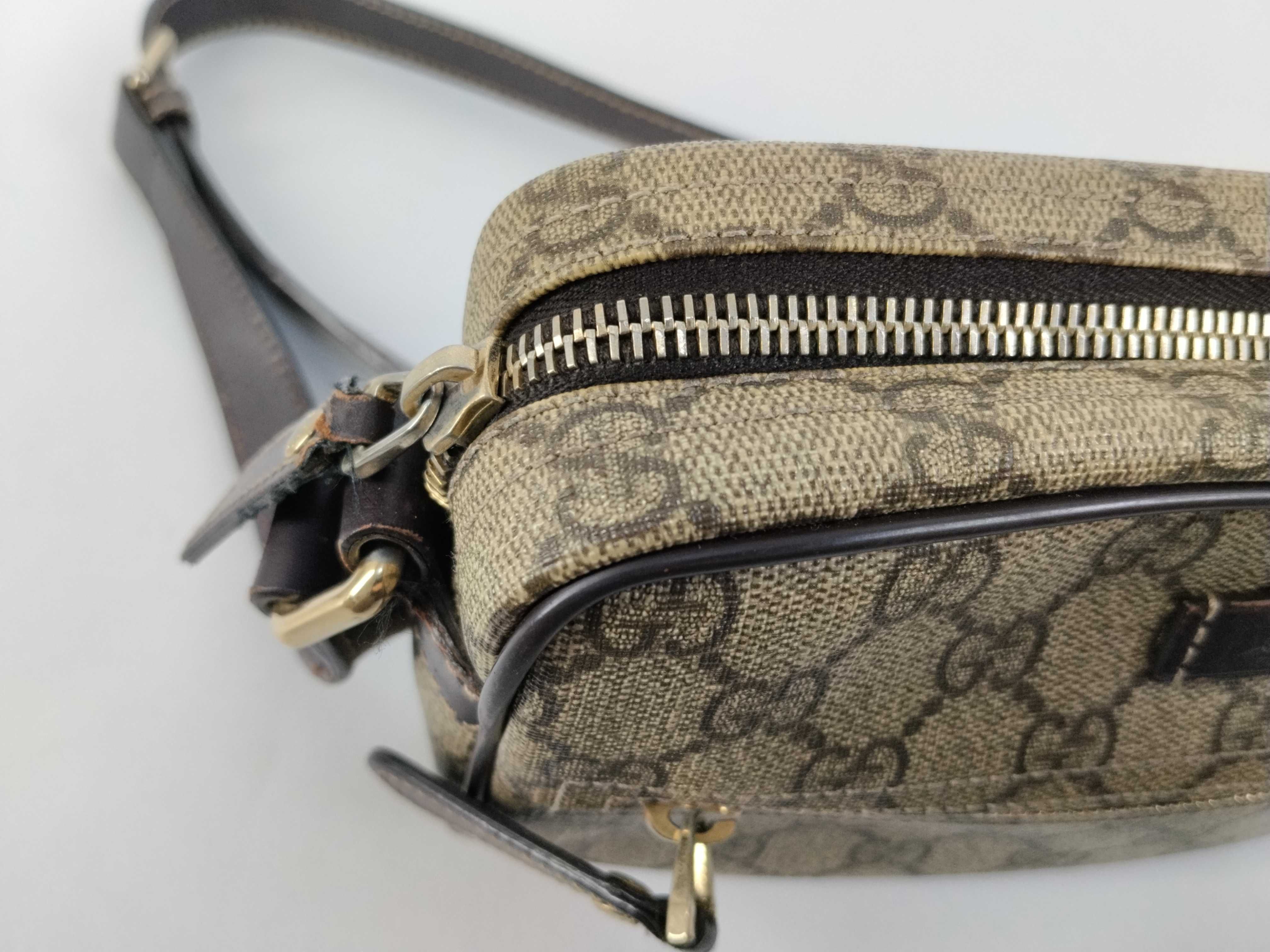 GG Supreme Shoulder Bag, Dark Brown — view 9