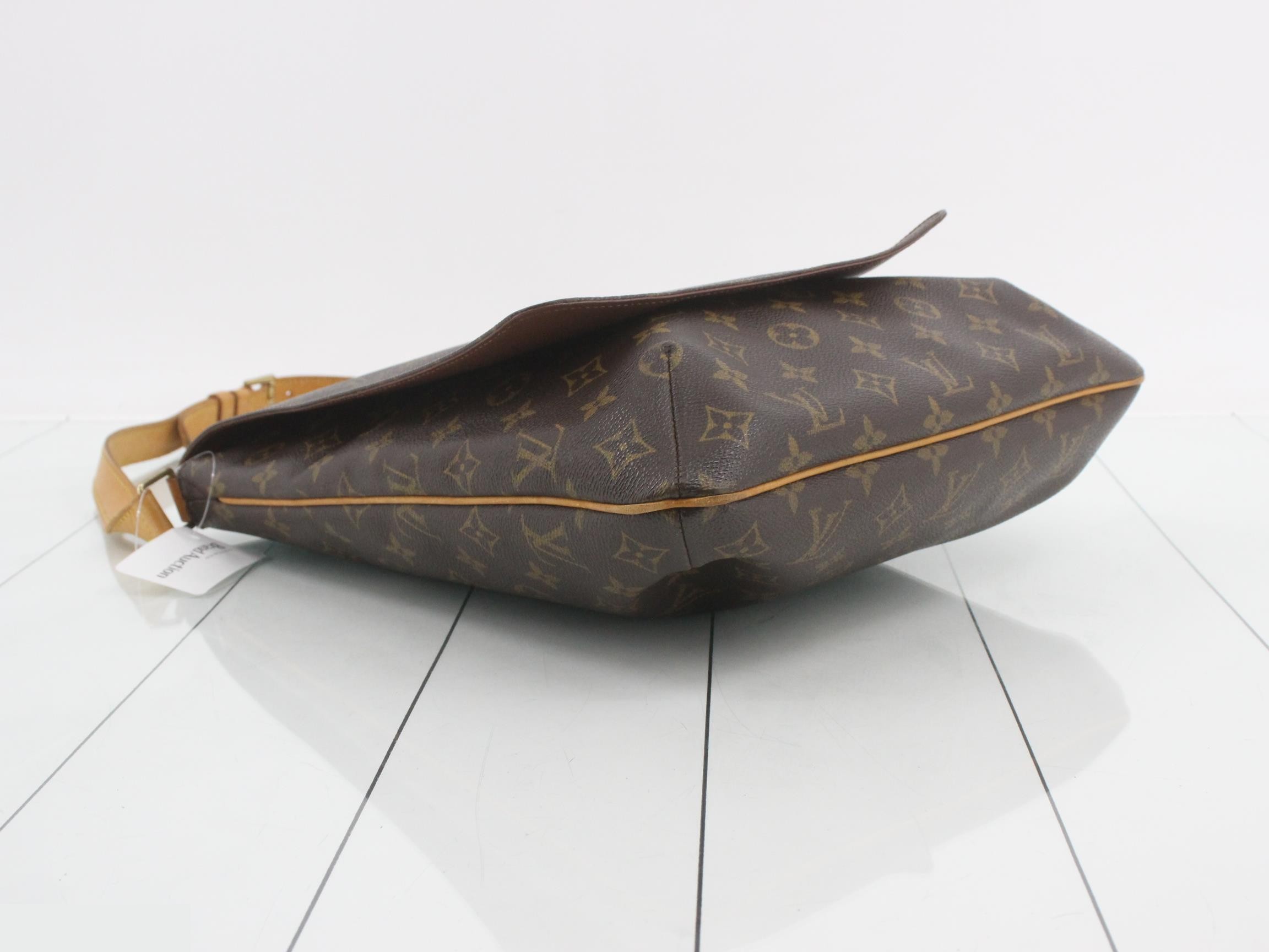 Shoulder bag — view 5