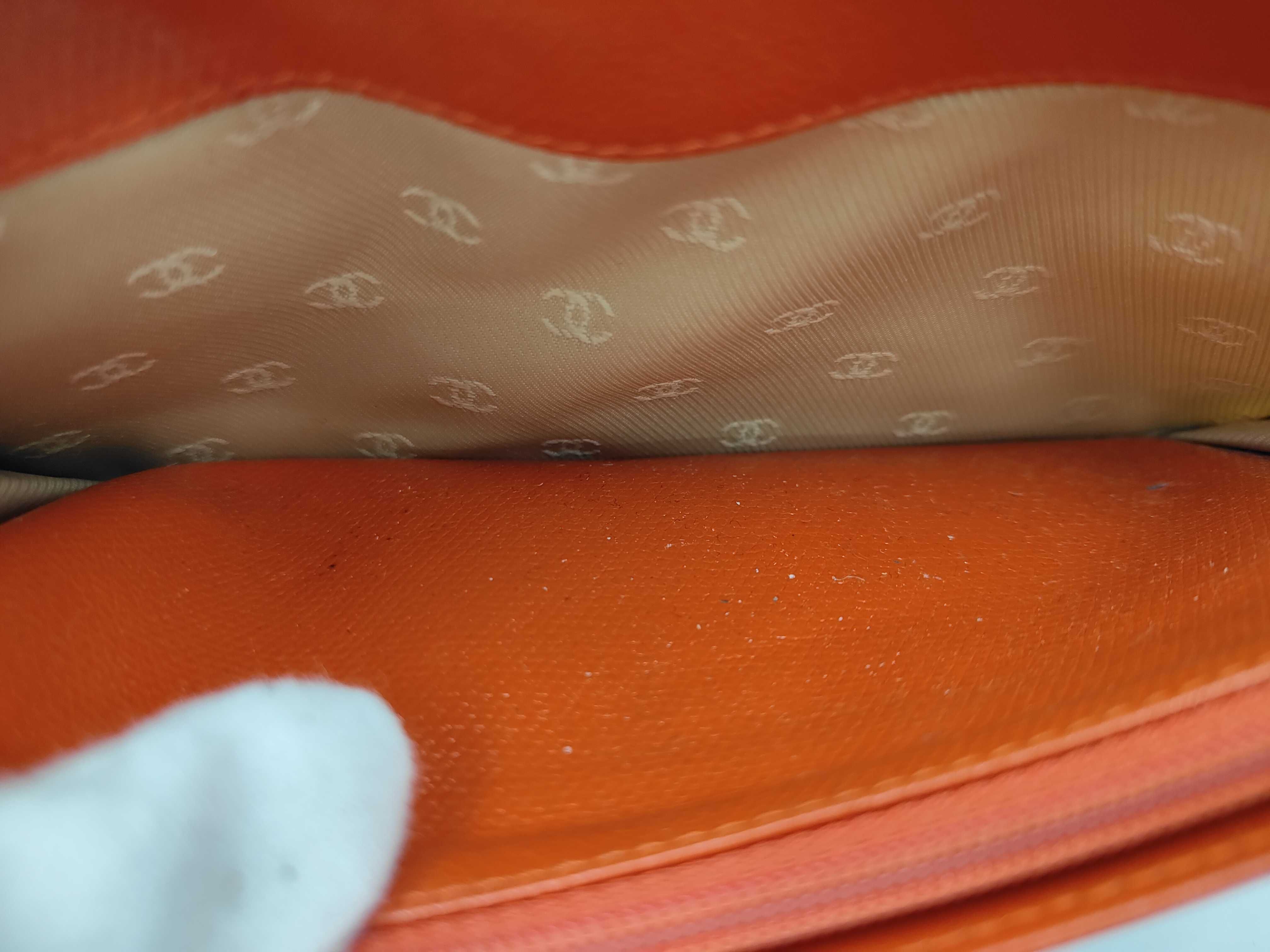wallet — view 9