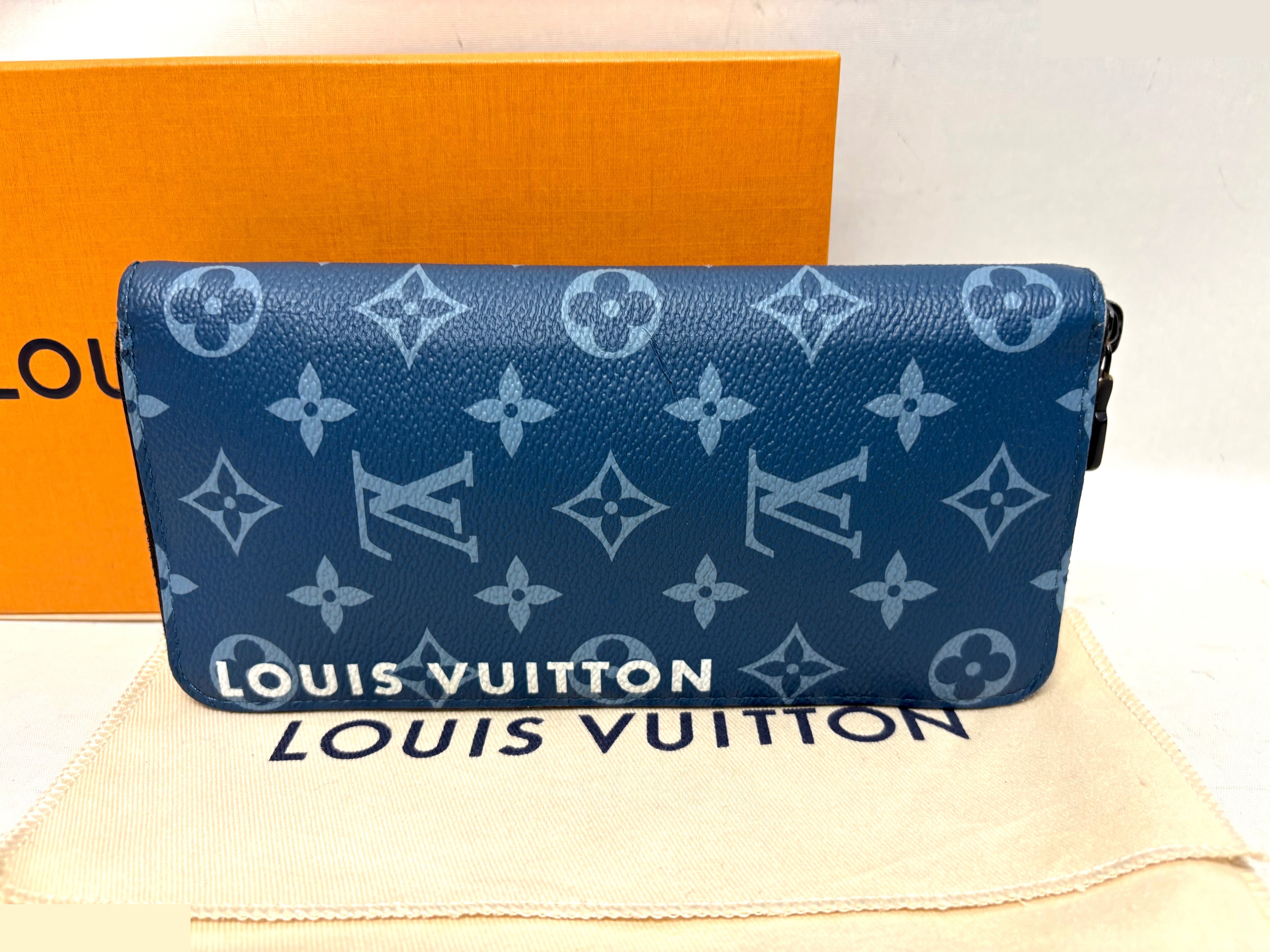 Zippy Wallet Vertical — view 2