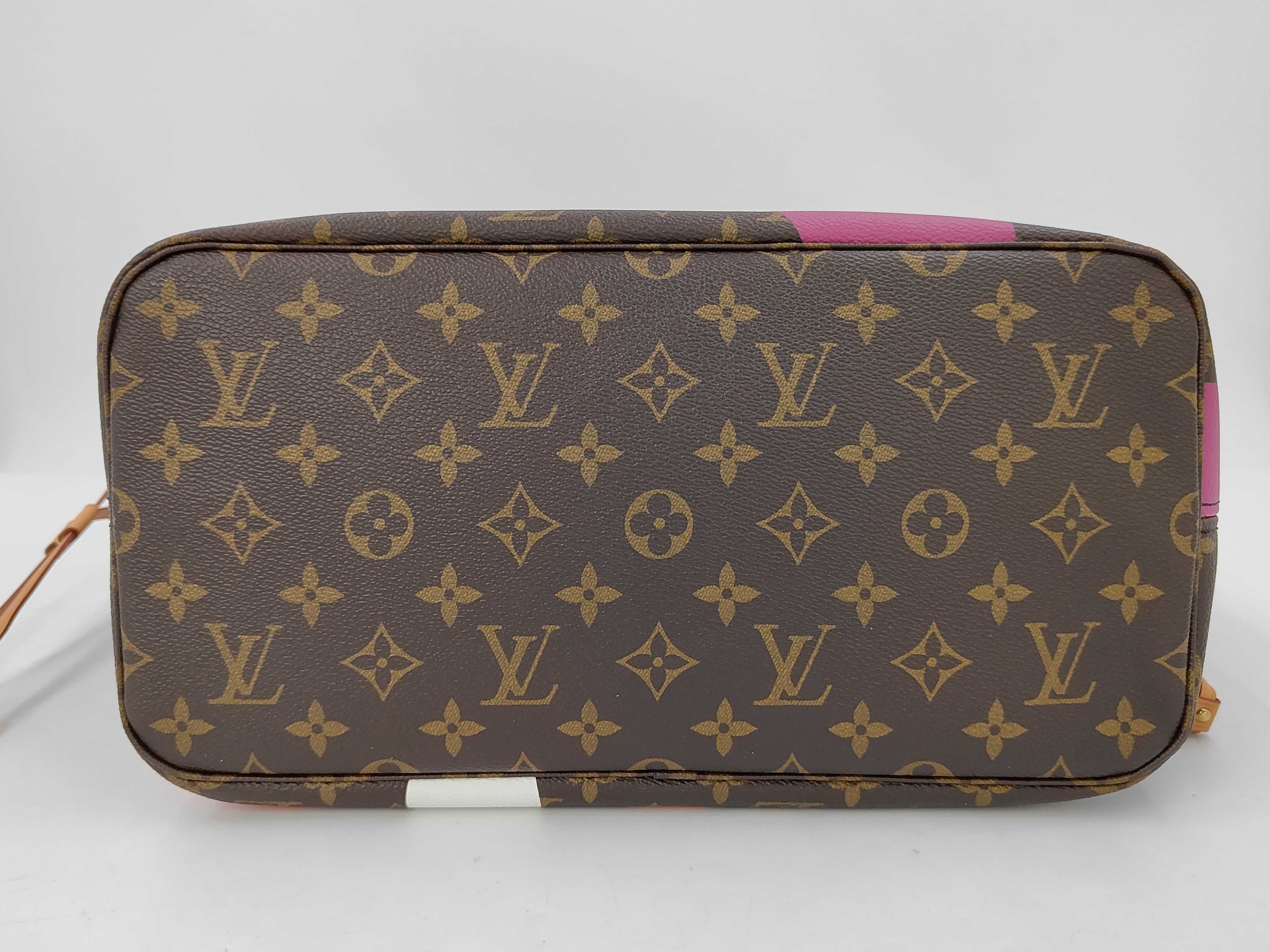 GameOn Neverfull MM Tote Bag — view 6