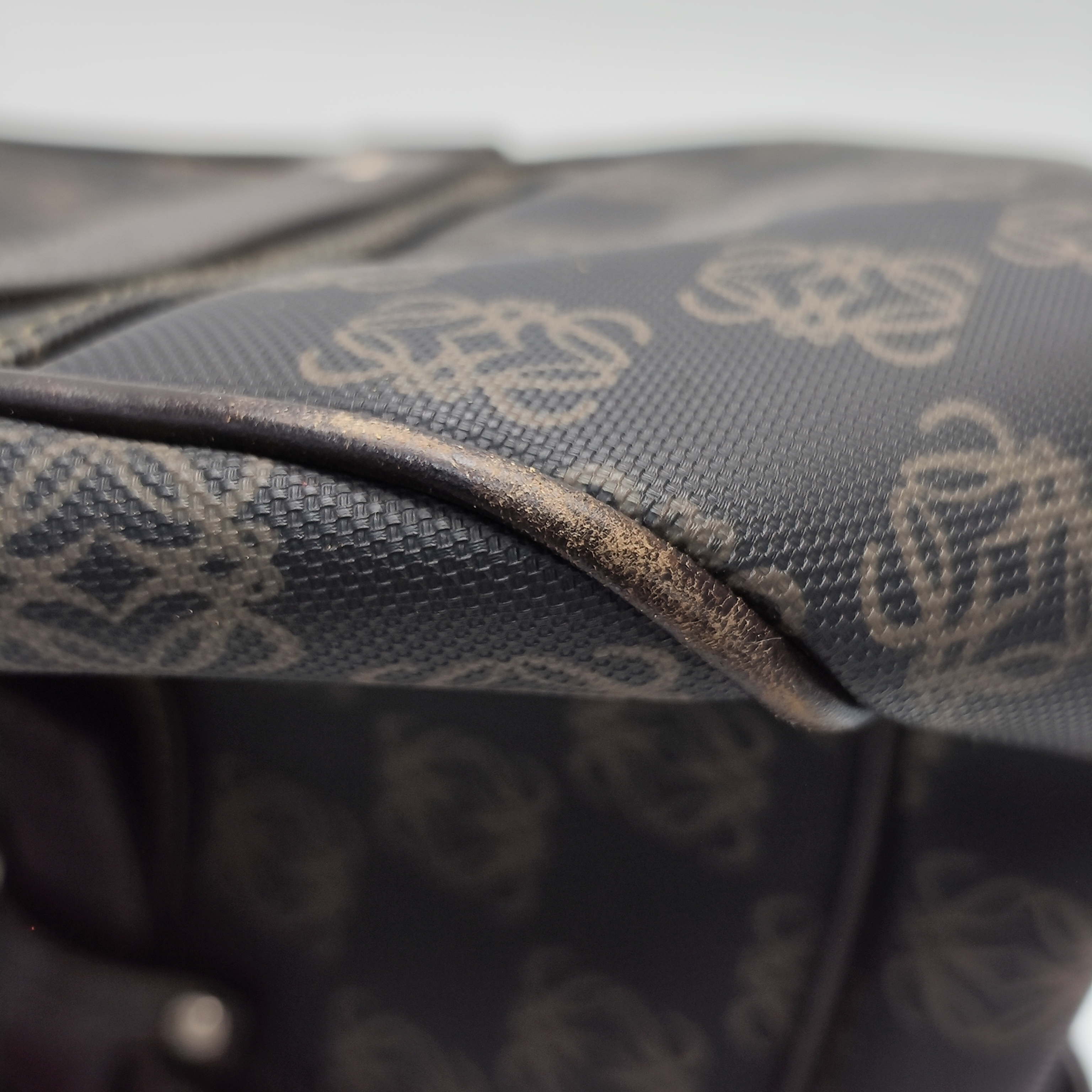【*Shipped from: China*】LOEWE PU Handbag — view 13