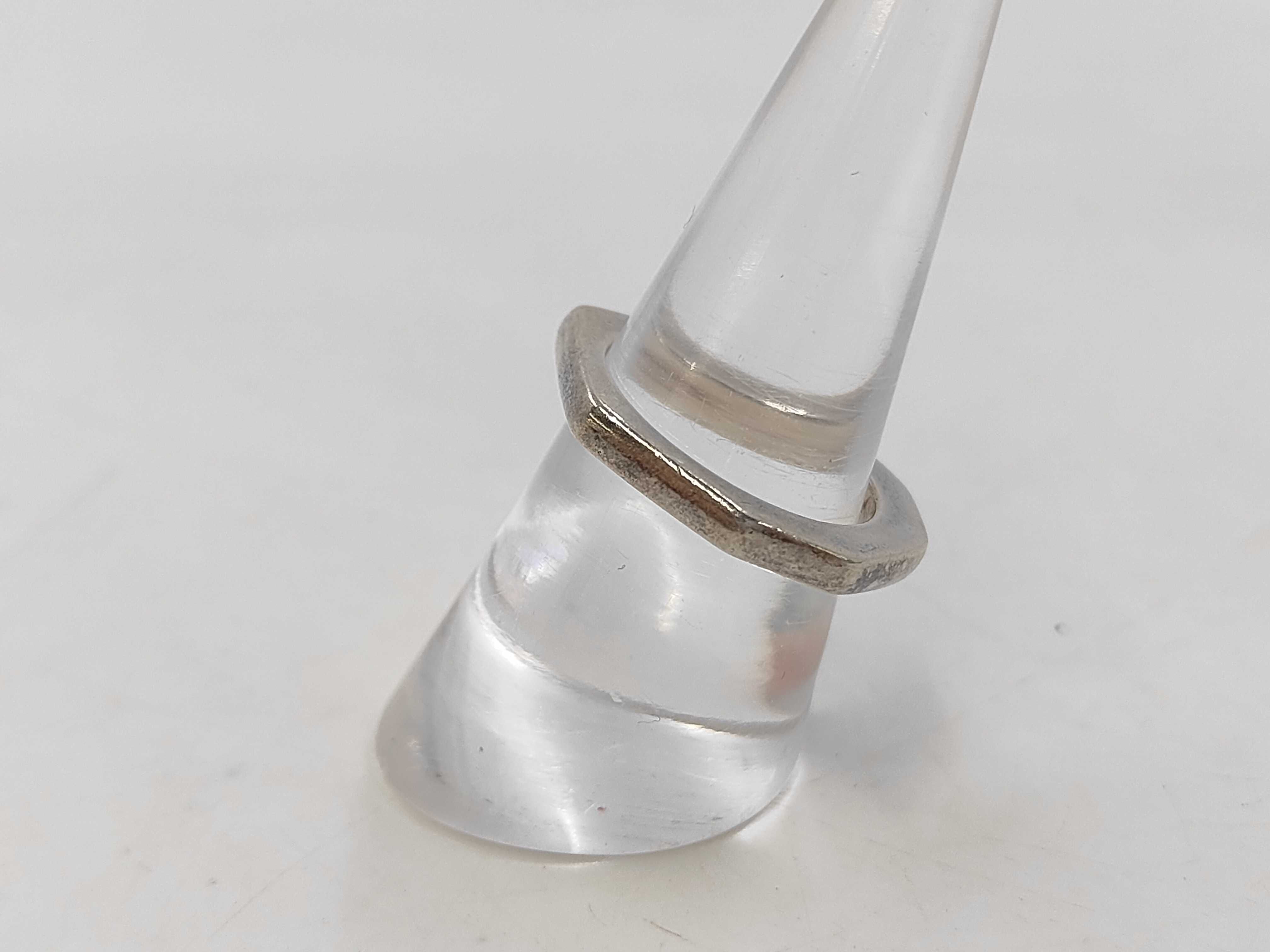 Nut 925 Silver Hexagon Ring — view 2