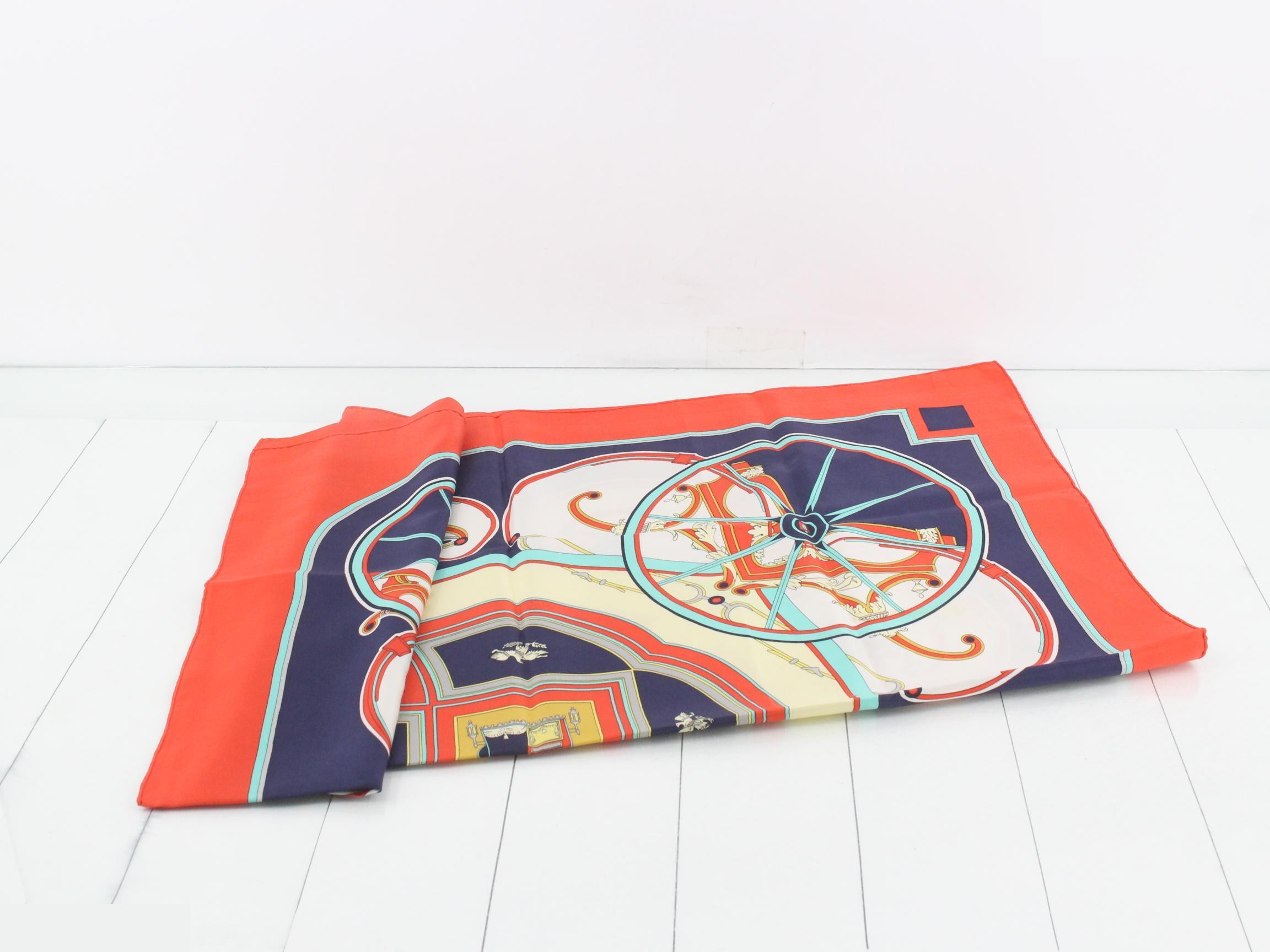 scarf — view 3