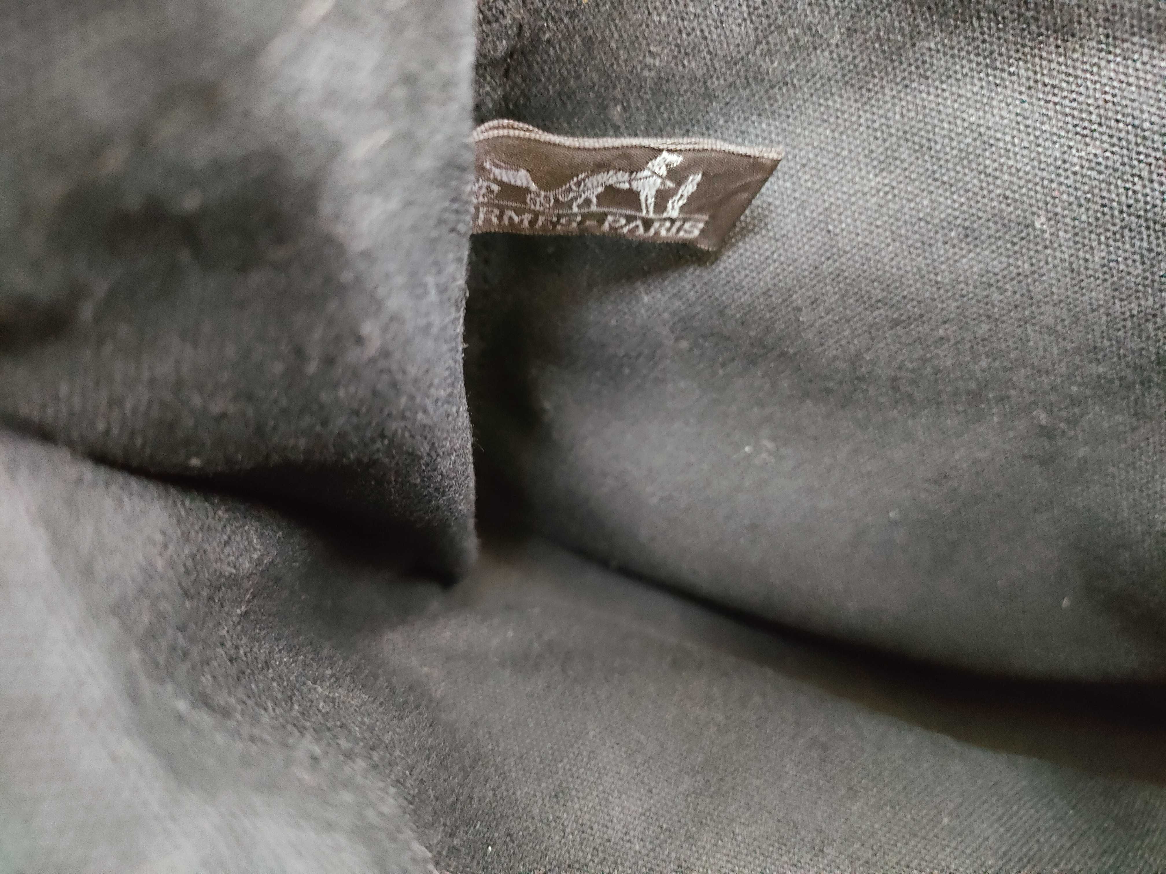 Fourre-Tout PM Black Handbag — view 10
