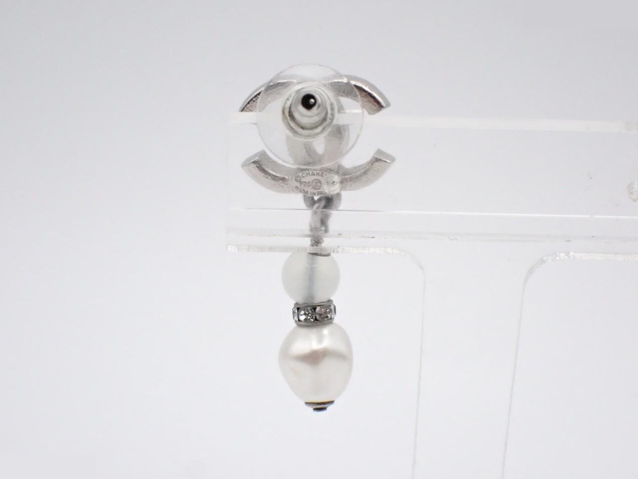 Coco Mark Rhinestone Faux Pearl Swing — view 2