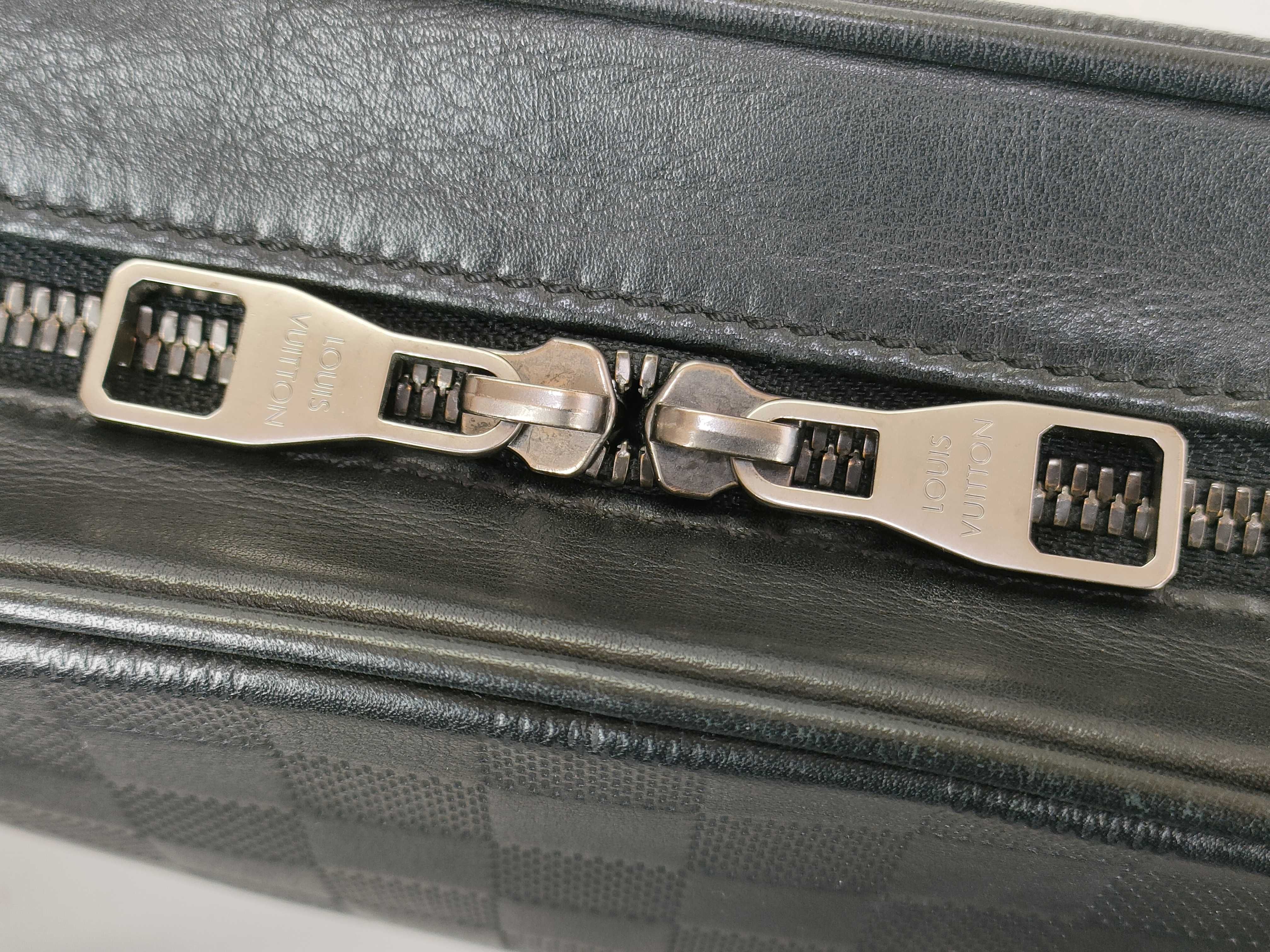 Damier Infini Vuitton Damier Infini Trouse Toilette N23347 BA3173 Black Pouch — view 12