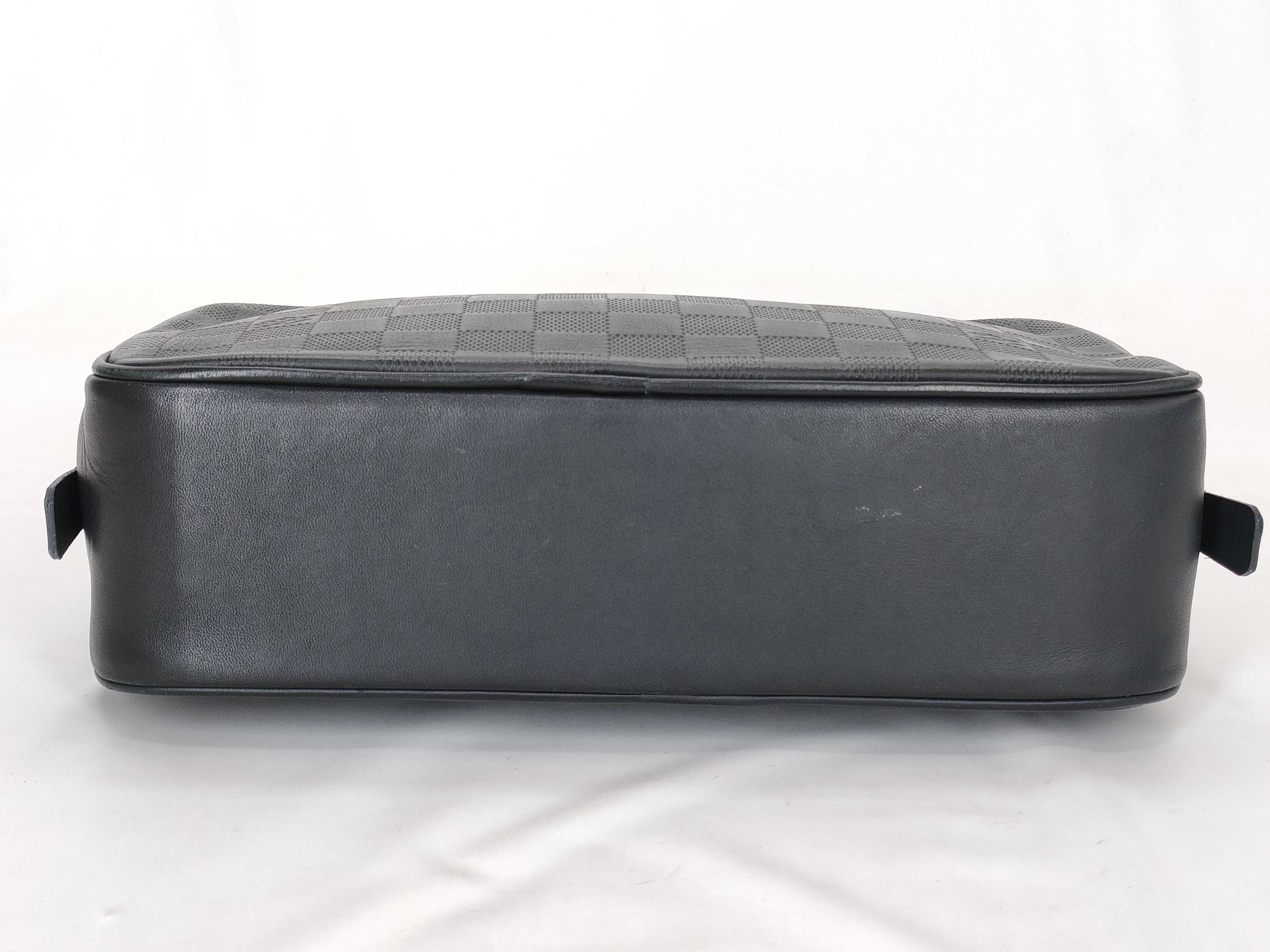 Damier Infini Vuitton Damier Infini Trouse Toilette N23347 BA3173 Black Pouch — view 5